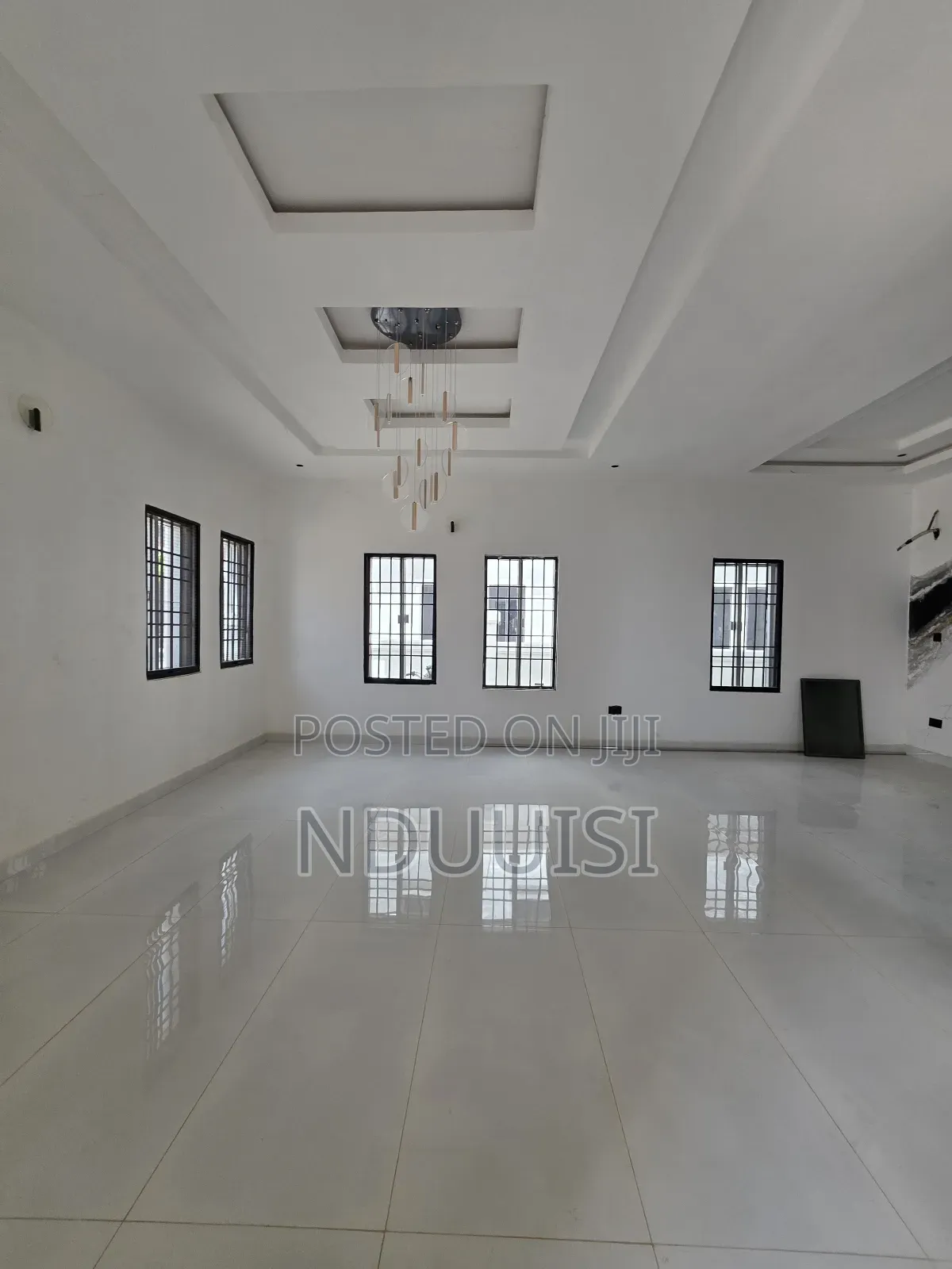 5bdrm Duplex in Jahi for sale in Jahi