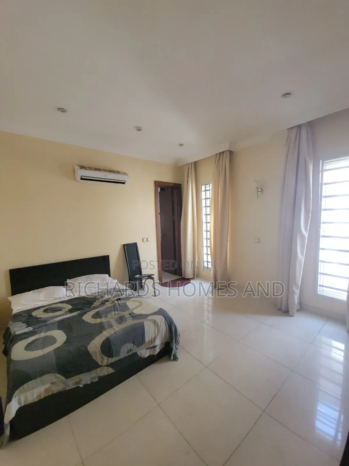 3bdrm Block of Flats in Old Ikoyi for rent in Old Ikoyi