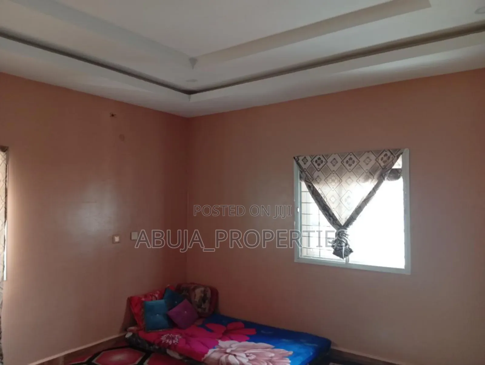 4bdrm Duplex in In A Secured Estate, Asokoro for rent in Asokoro