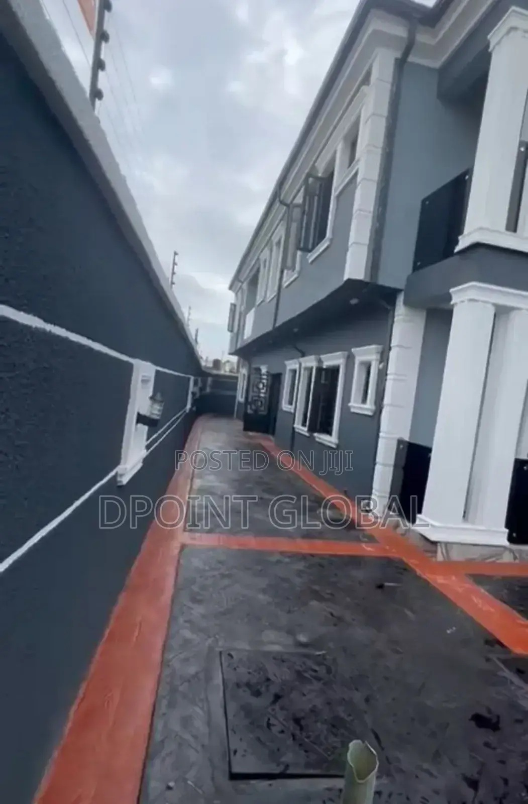 8bdrm Block of Flats in Royal Estate, Igando / Ikotun/Igando for sale in Igando / Ikotun/Igando