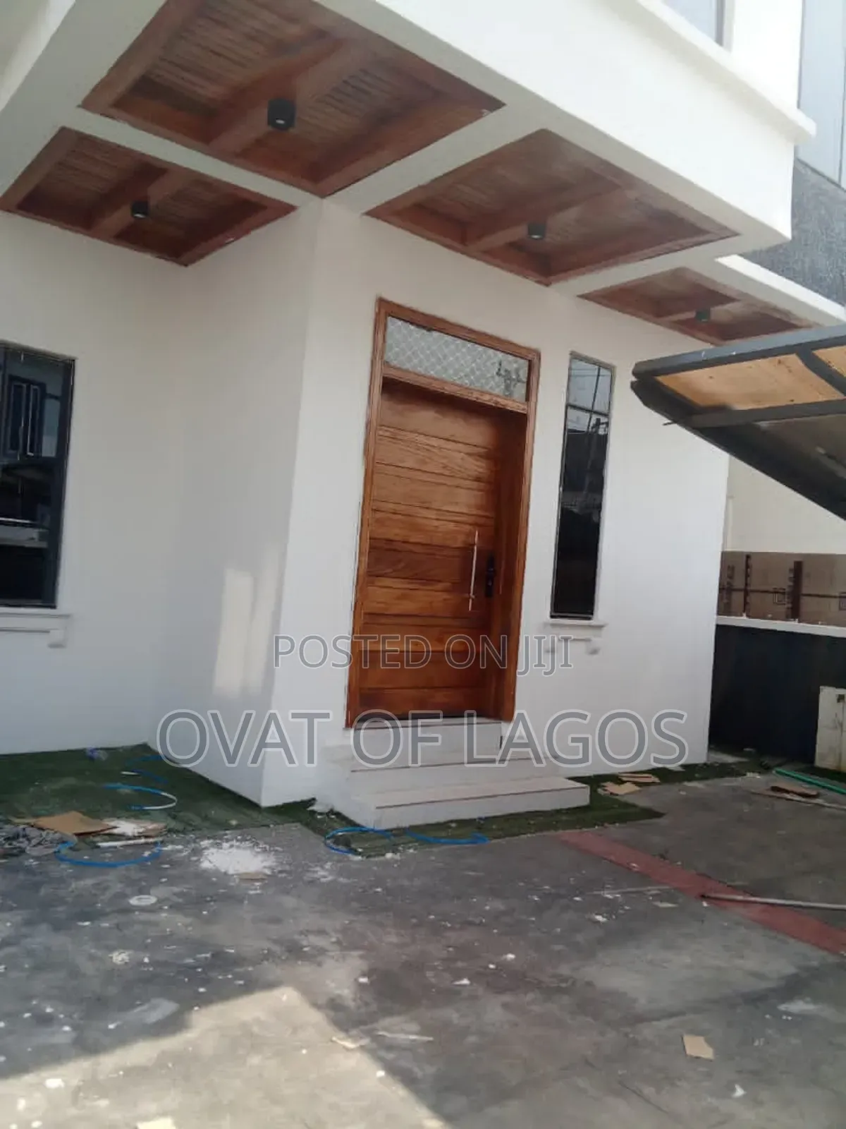 4bdrm Duplex in Ikota Villa for rent in Ikota