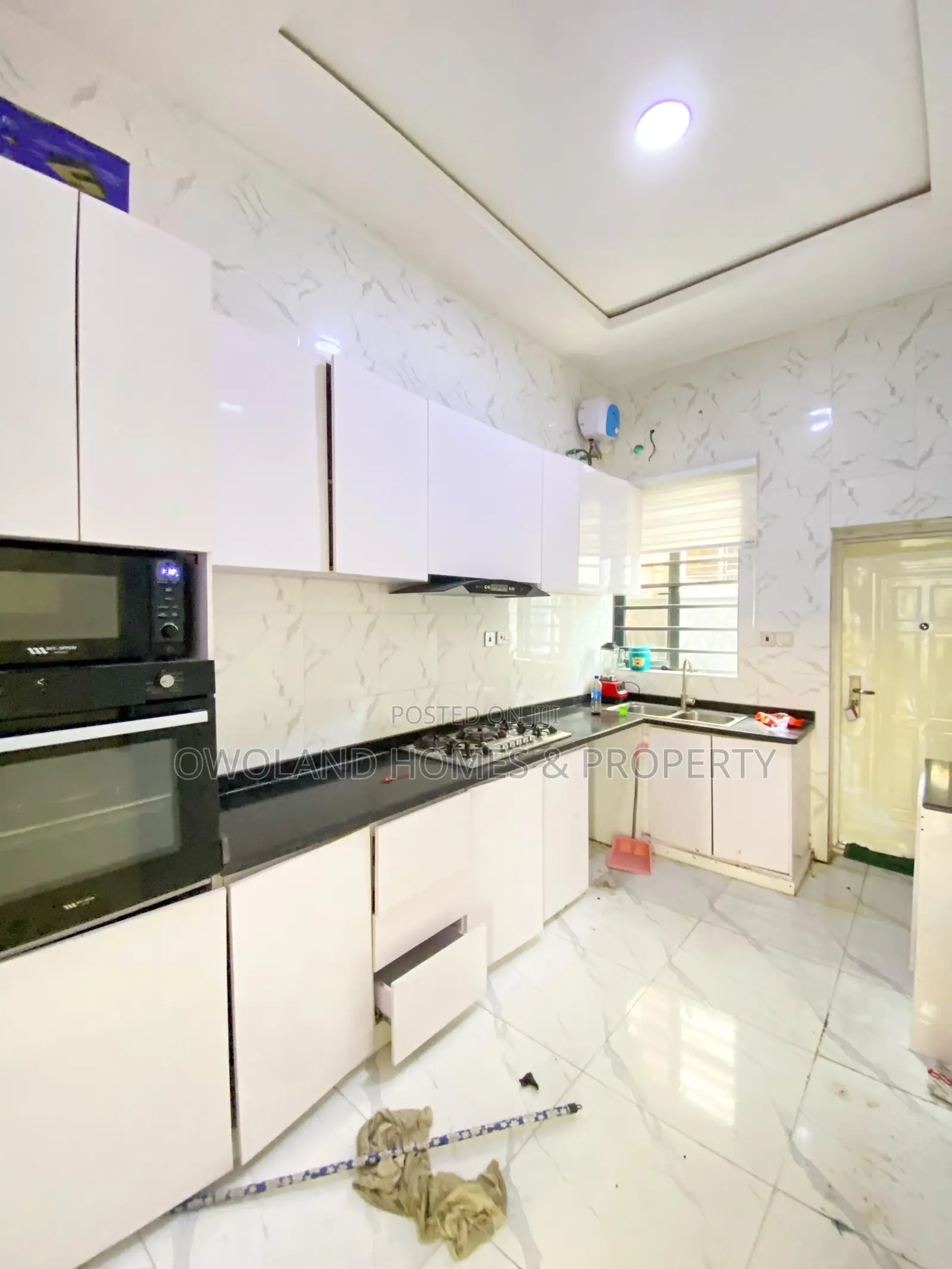 4bdrm Duplex in Ikota Estate, Lekki for rent in Lekki