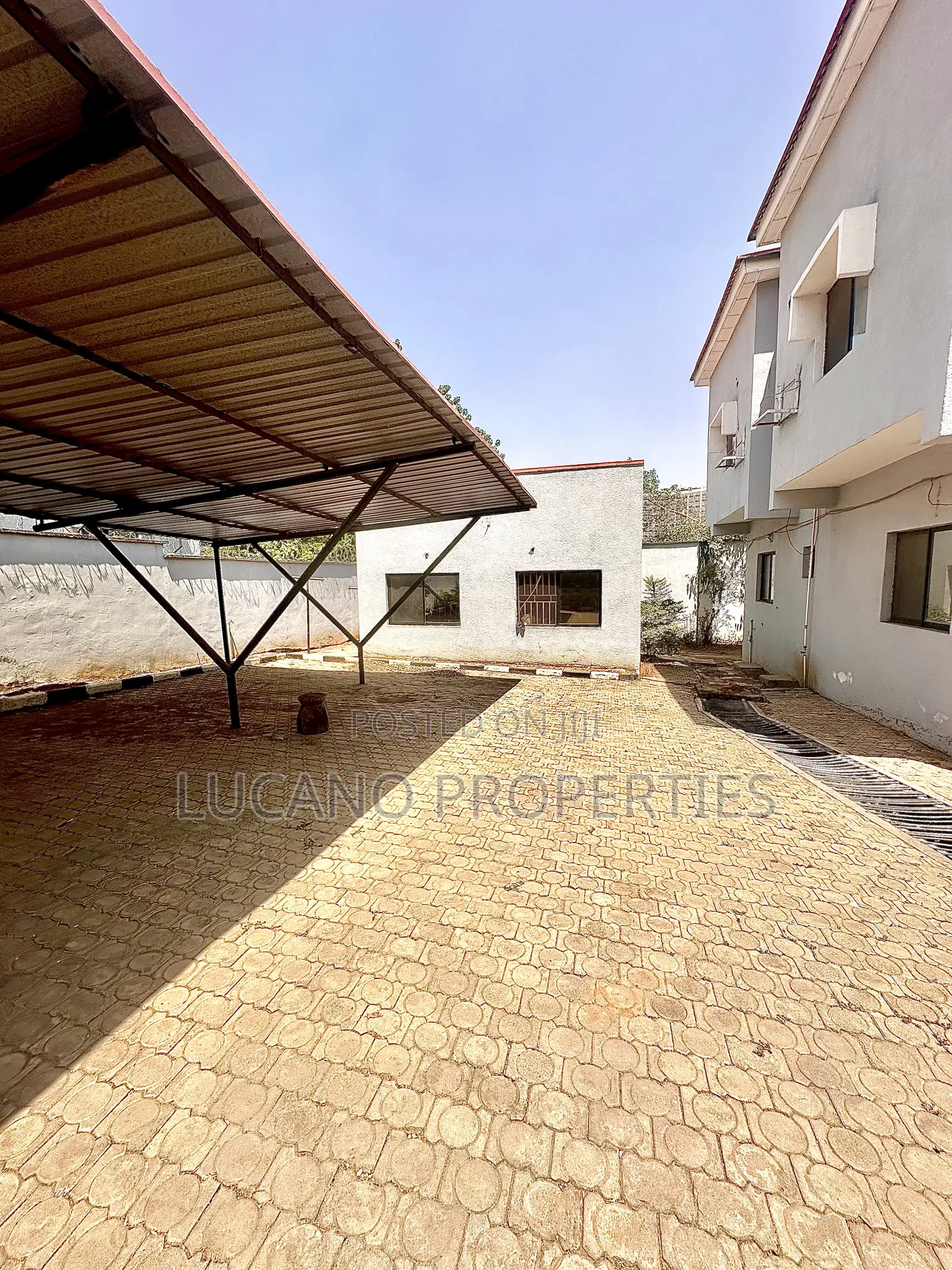 6bdrm Duplex in Wuse 2 for rent in Wuse 2
