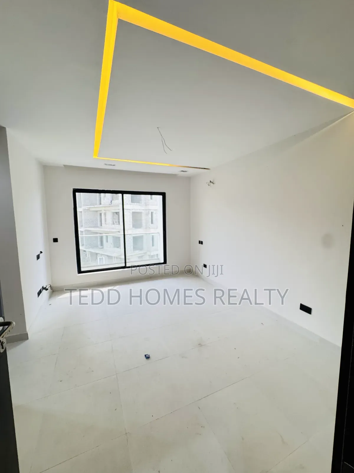4bdrm Duplex in Off Freedom Way, Lekki Phase 1 for rent in Lekki Phase 1