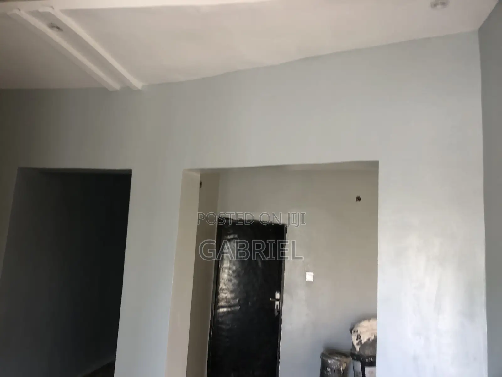 3bdrm Bungalow in Scc Road, Ushafa for sale in Ushafa