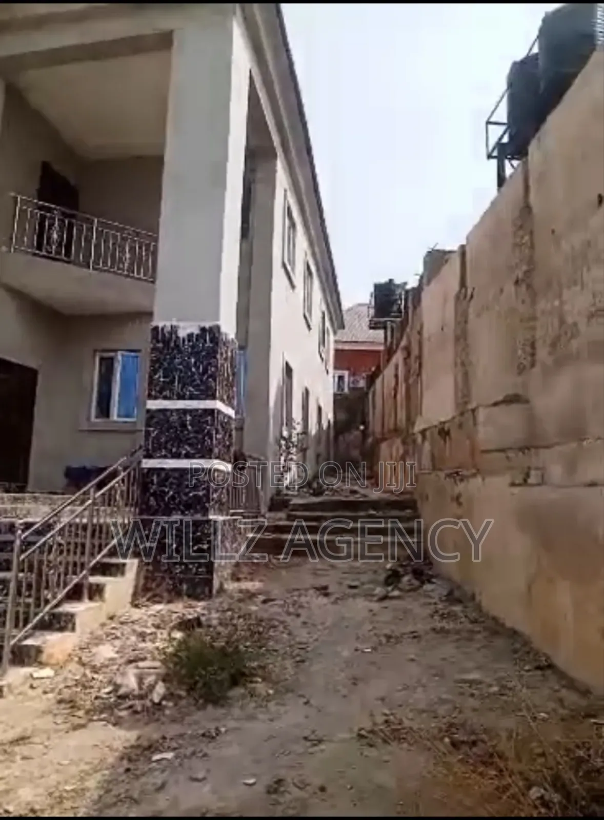 4bdrm Duplex in Winners, Enugu for sale in Enugu