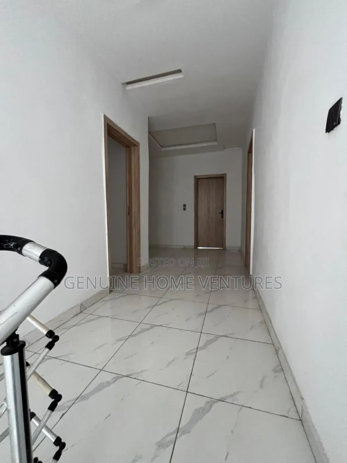 4bdrm Duplex in Orchid, Chevron for sale in Chevron