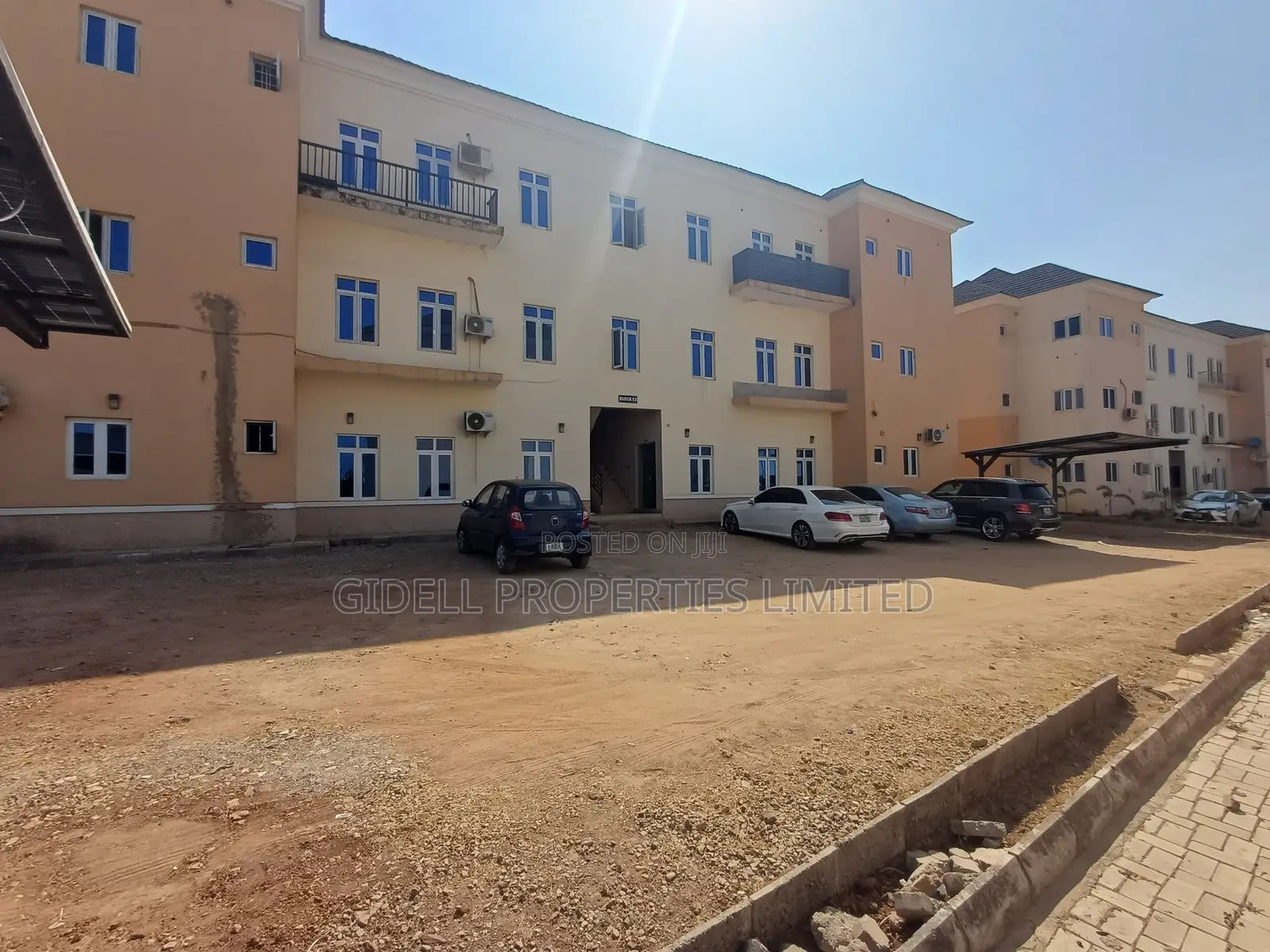 3bdrm Apartment in Life Camp for sale in Life Camp