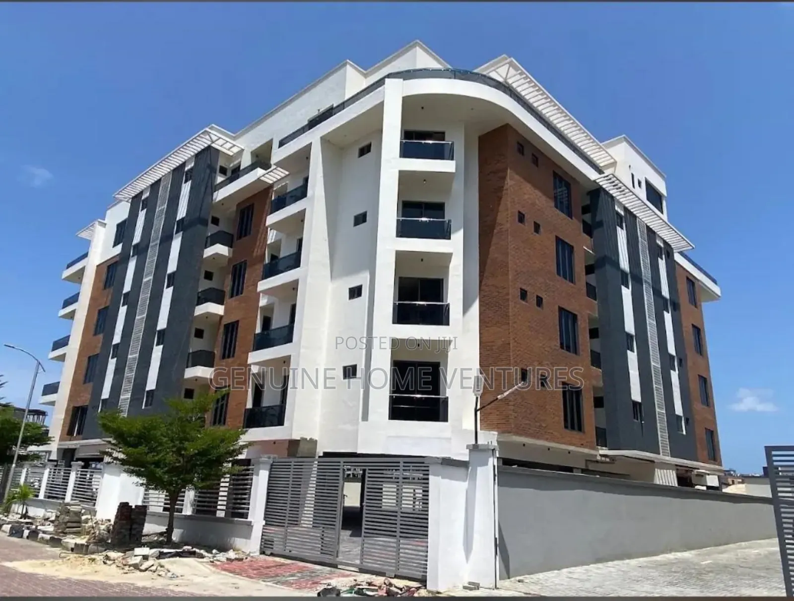 Furnished 3bdrm Apartment in Ikate for sale in Ikate