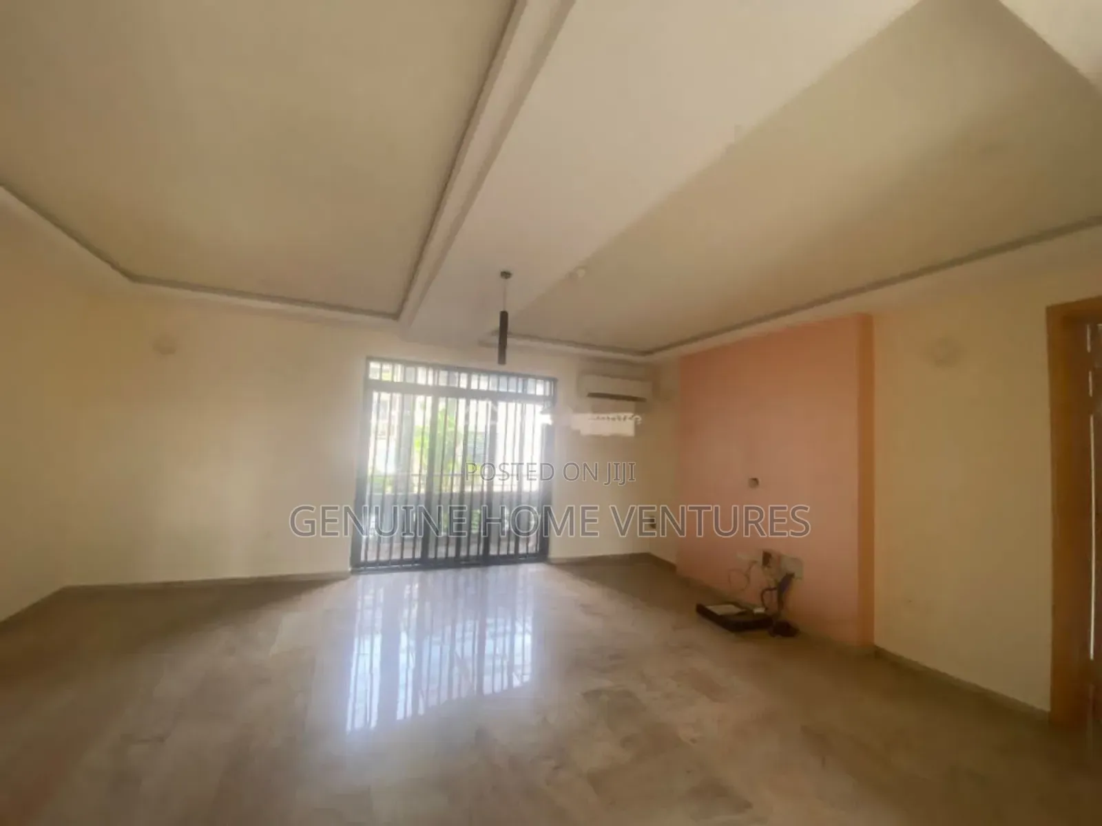 3bdrm Apartment in Lekki Phase 1 for rent in Lekki Phase 1