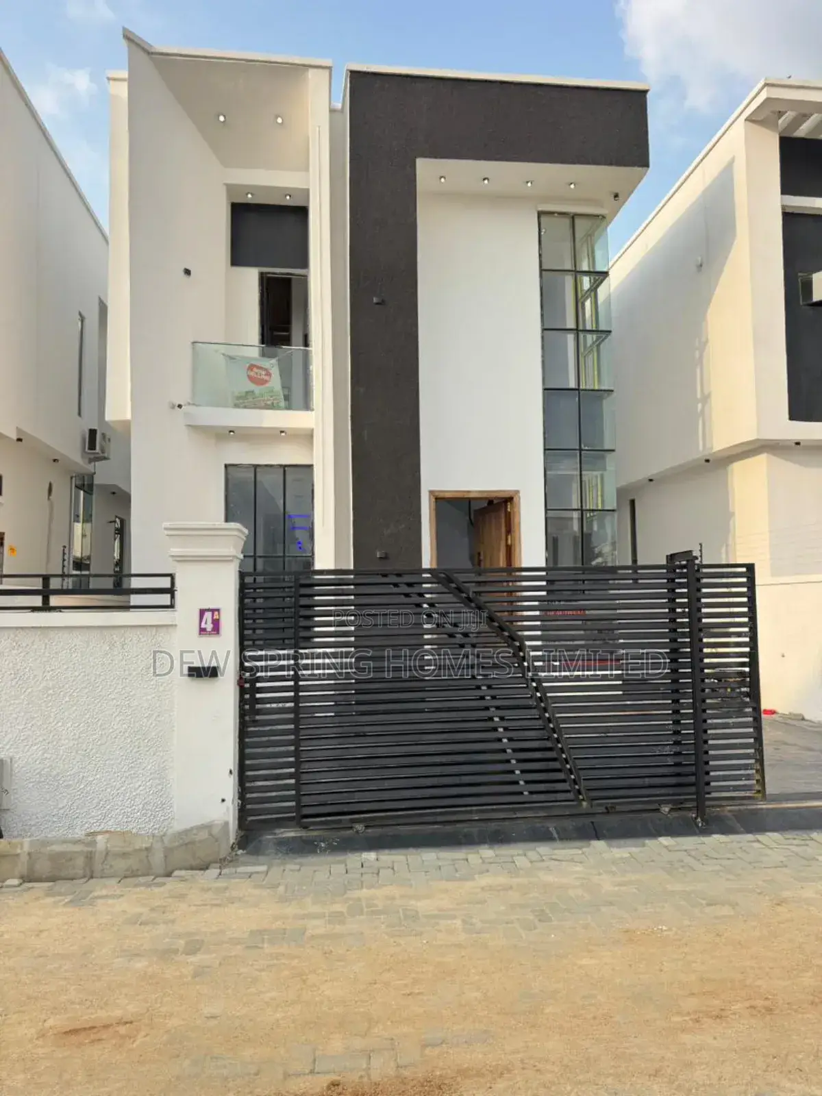 Furnished 4bdrm Duplex in Chevron, Lekki for sale in Lekki