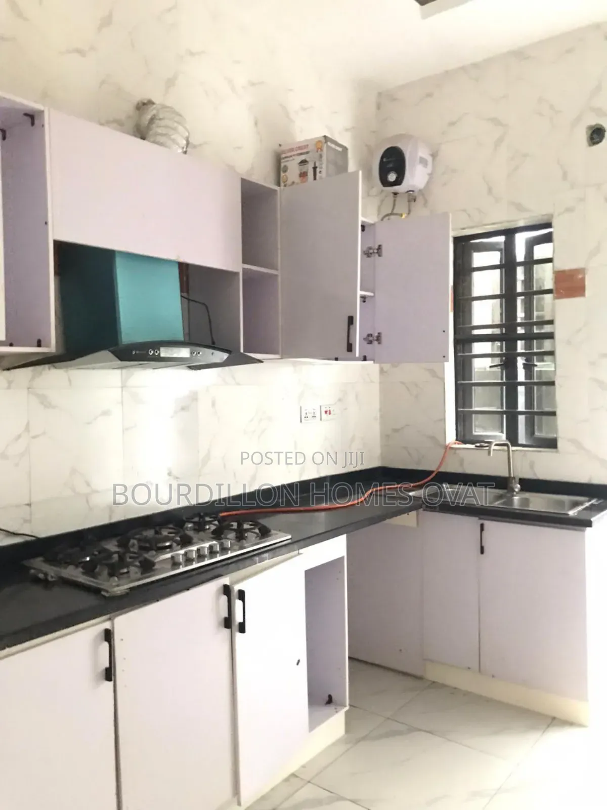 4bdrm Duplex in Ikota Villa Estate for rent in Ikota