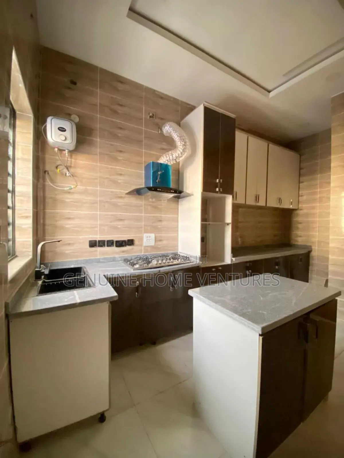 5bdrm Duplex in Lbs Ajah Lagos for sale in Ajah