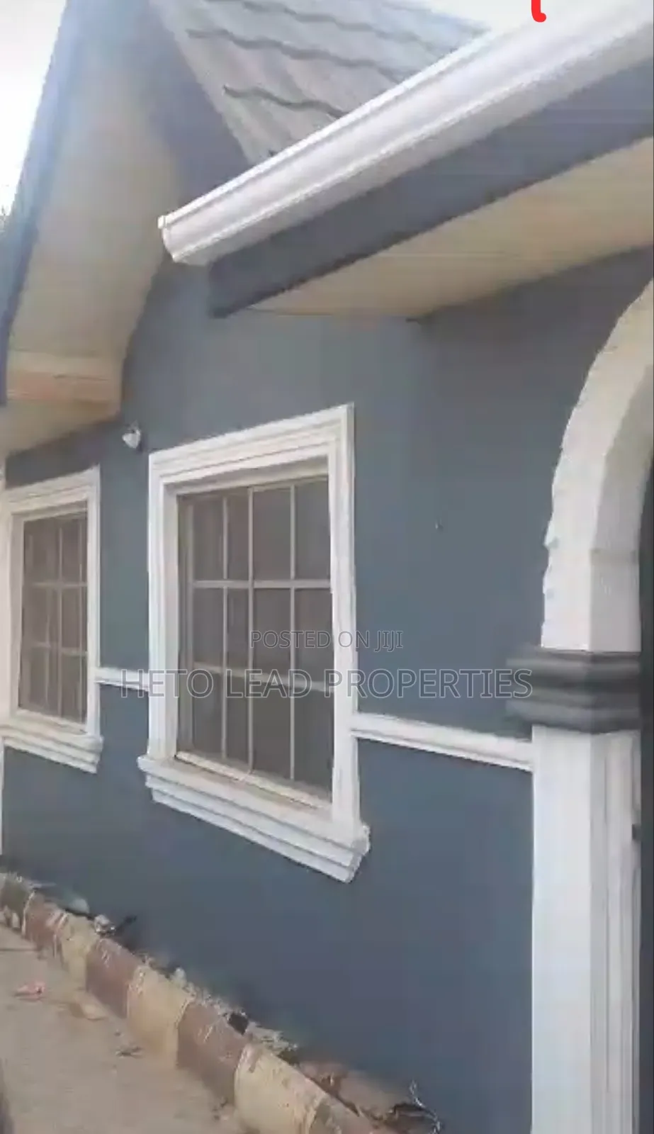 Furnished 3bdrm Block of Flats in Akobo Ojuirin for sale in Akobo