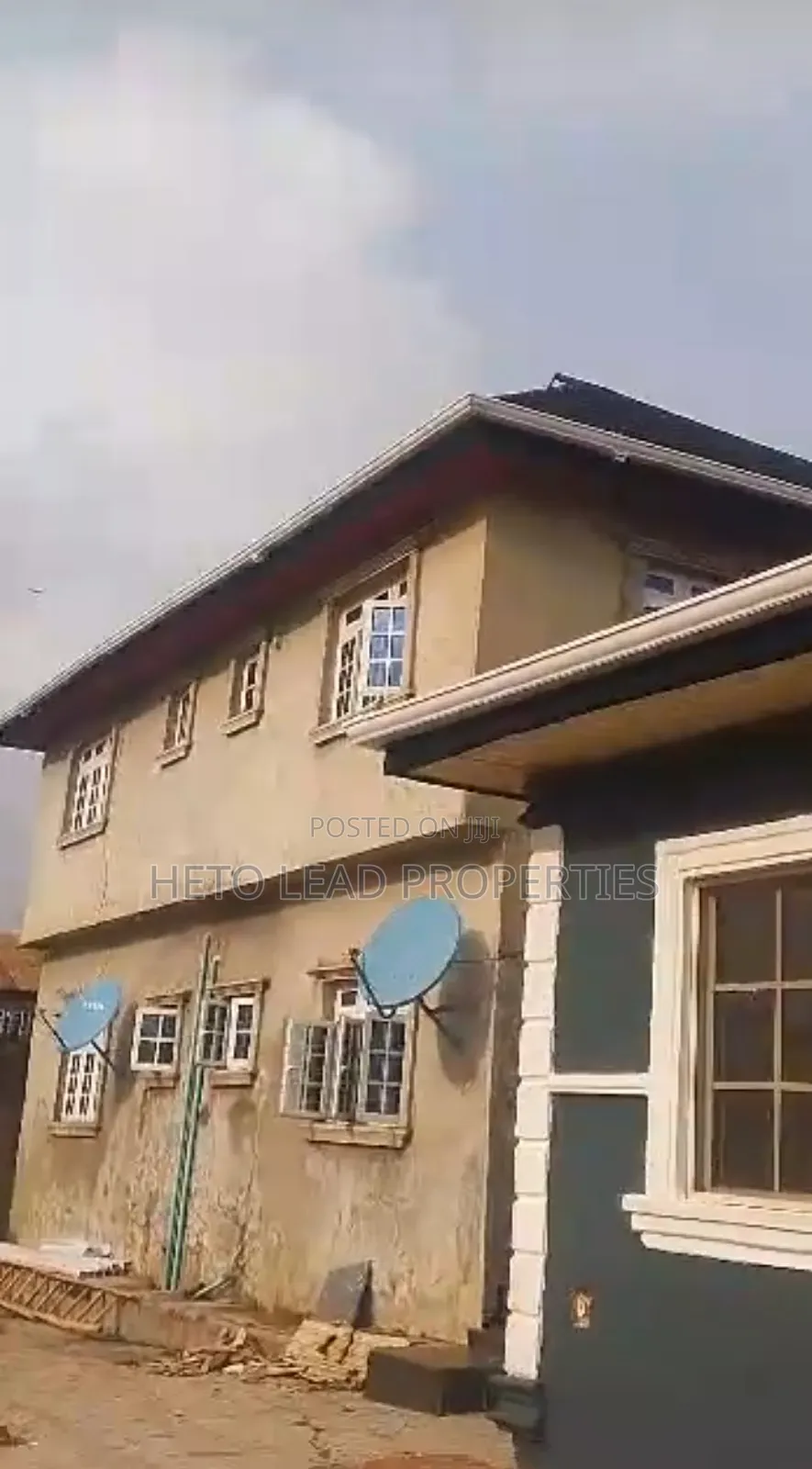 Furnished 3bdrm Block of Flats in Akobo Ojuirin for sale in Akobo