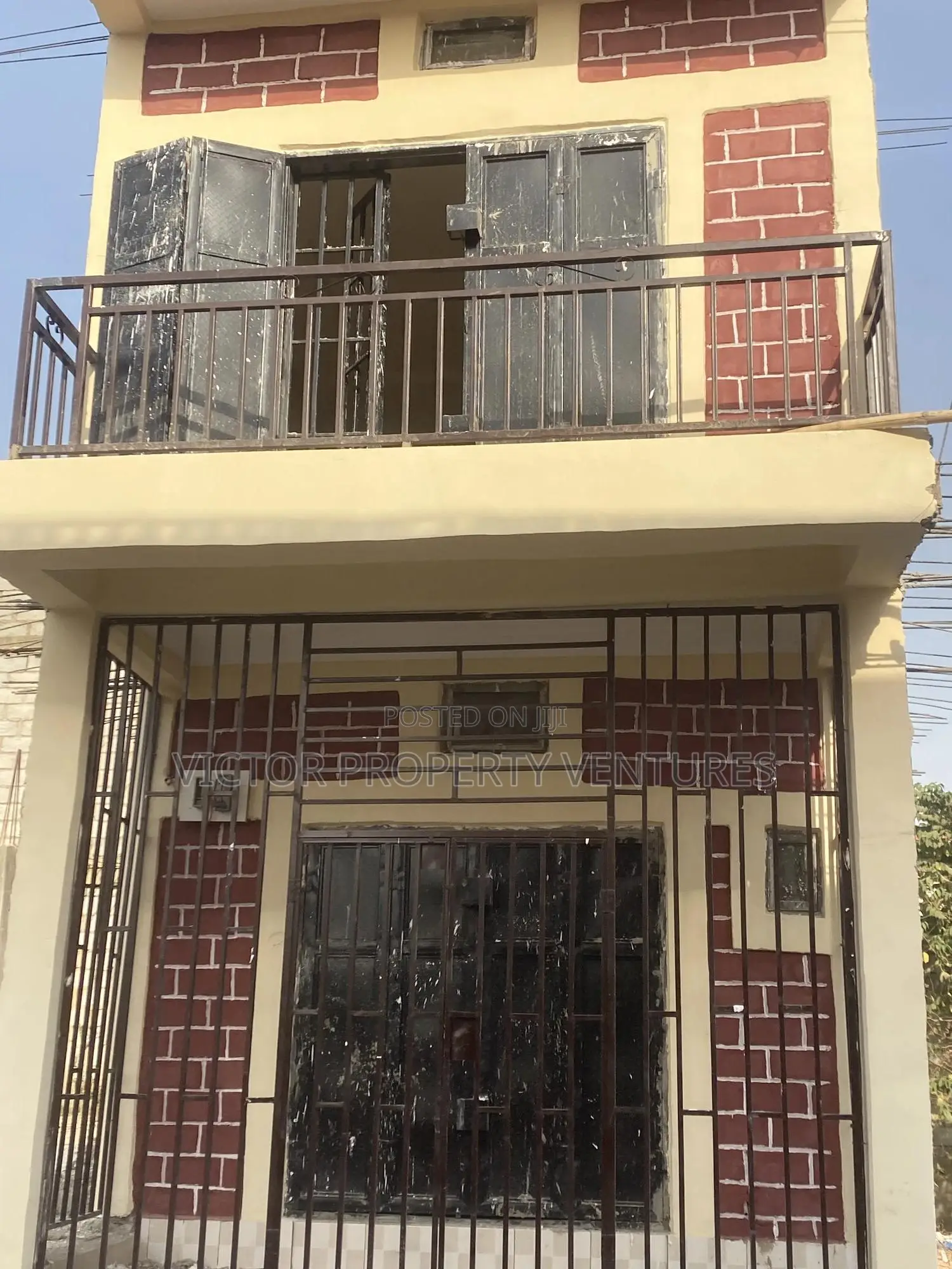 Spacious Up and Down Shop in Kubwa