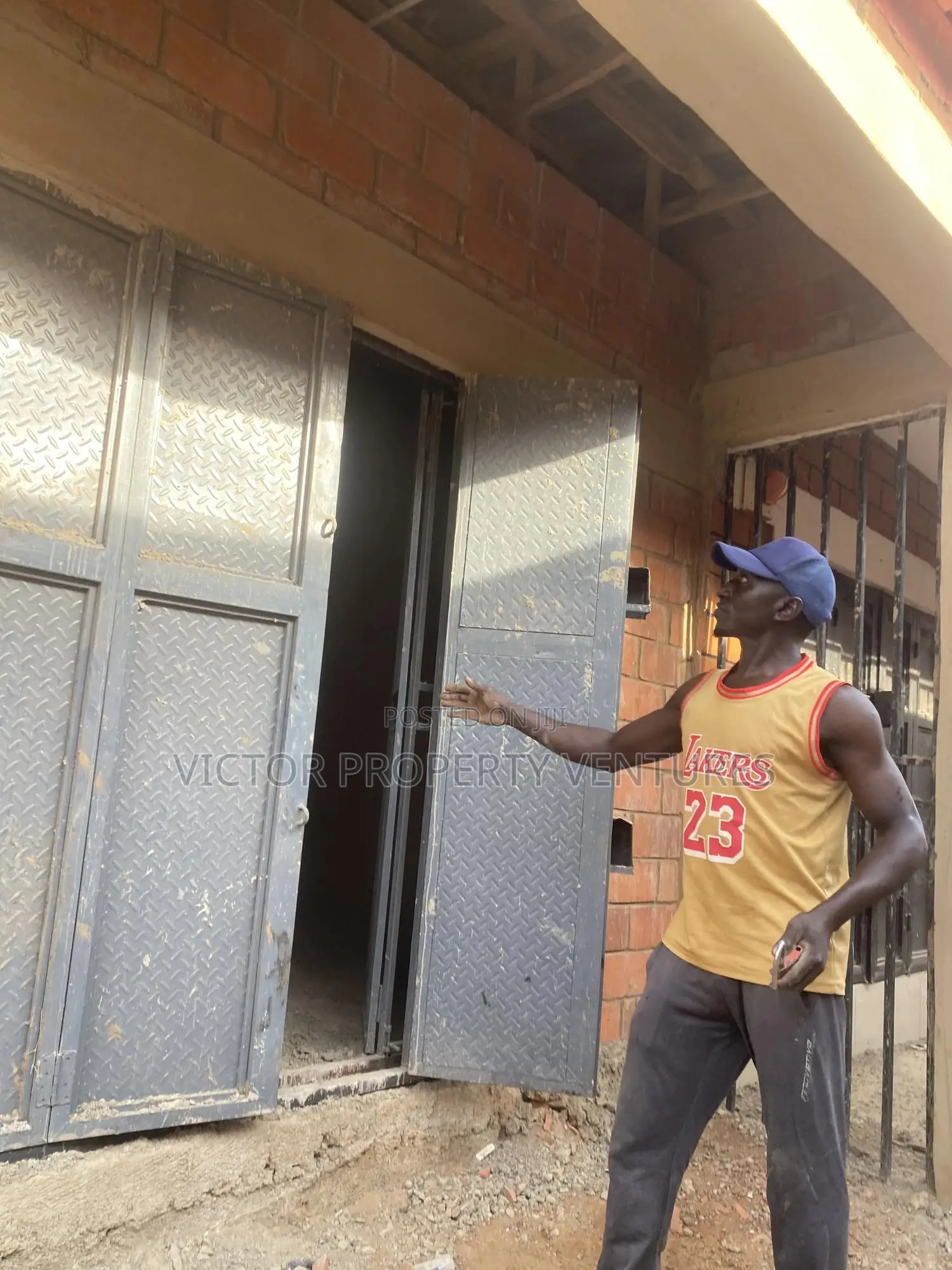 Carcass Single Shop in Kubwa