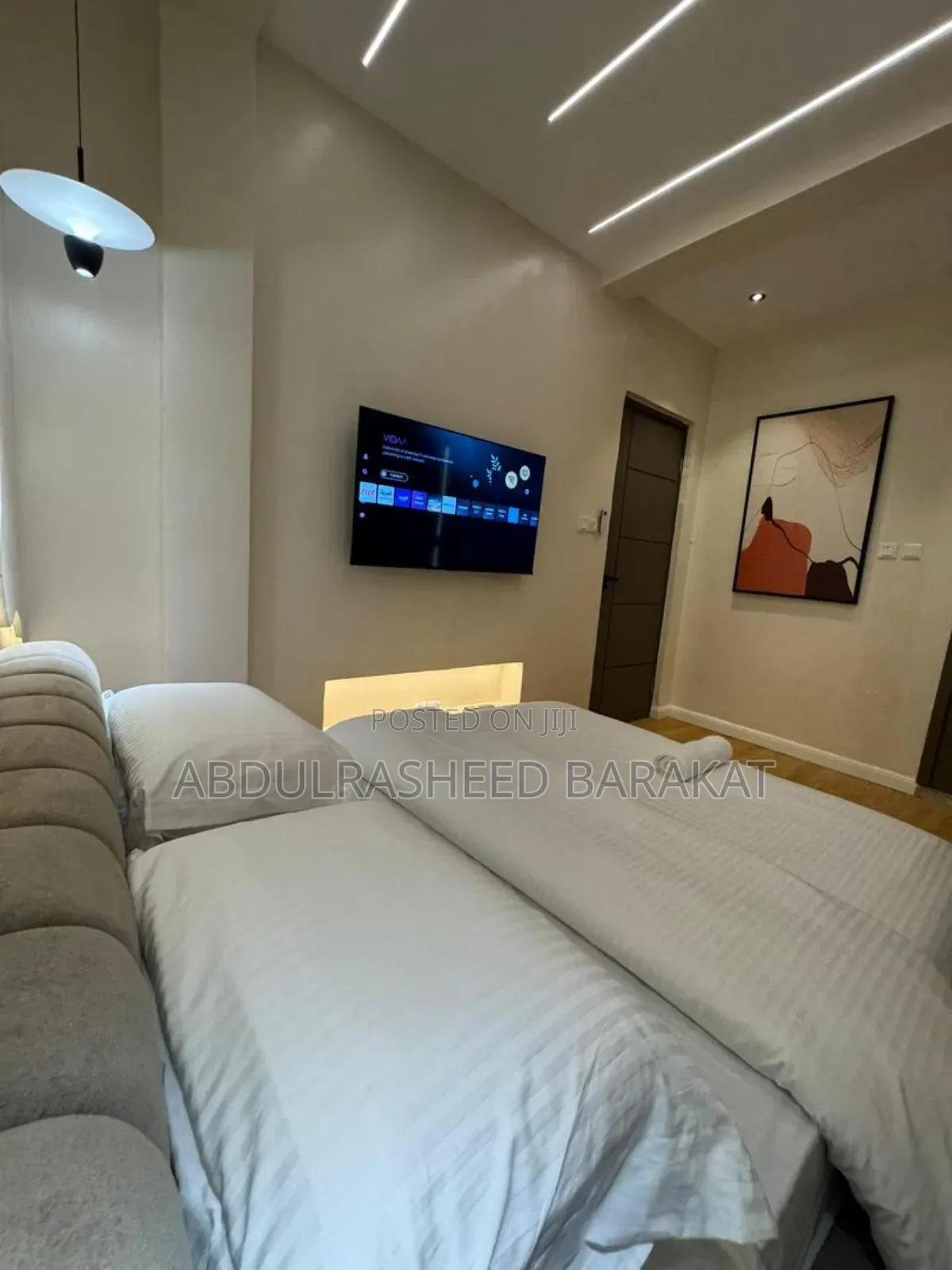 Cozy and Luxury One Bedroom Apartment in Lekki Phase 1