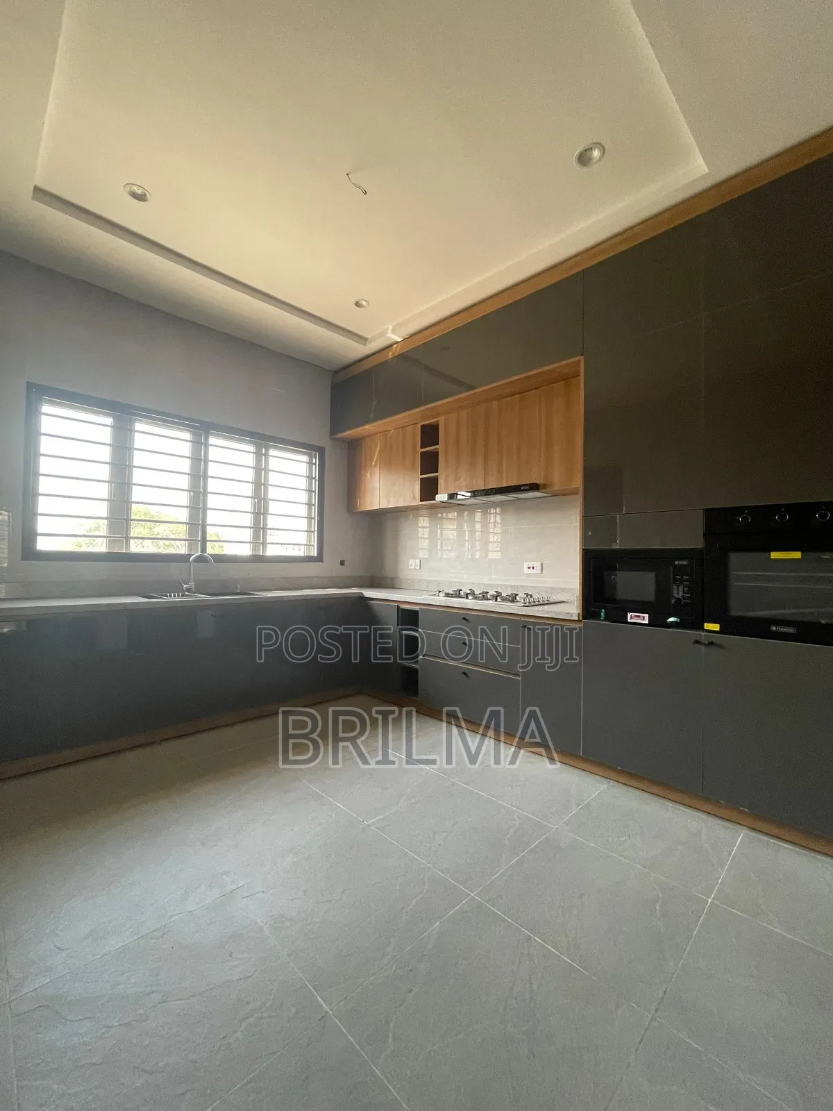 3bdrm Duplex in Life Camp for rent in Life Camp