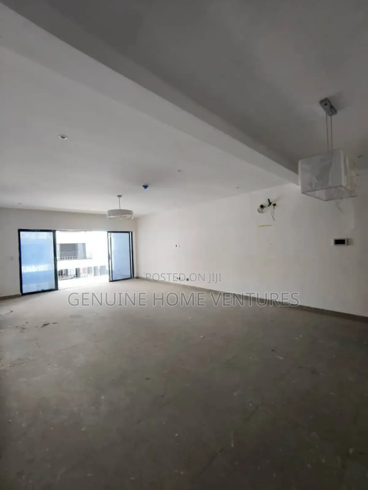 3bdrm Apartment in Ikate Elegushi for sale in Ikate-Elegushi