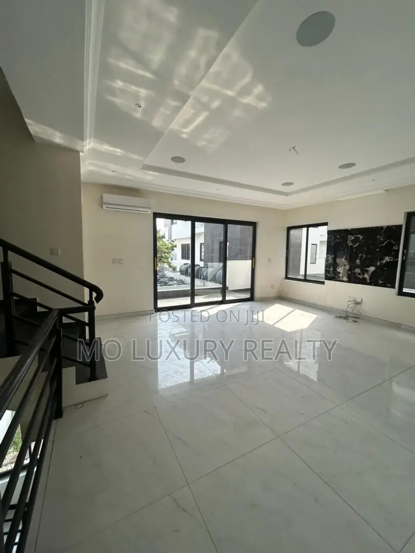 5bdrm Duplex in Banana Island Estate for rent in Banana Island
