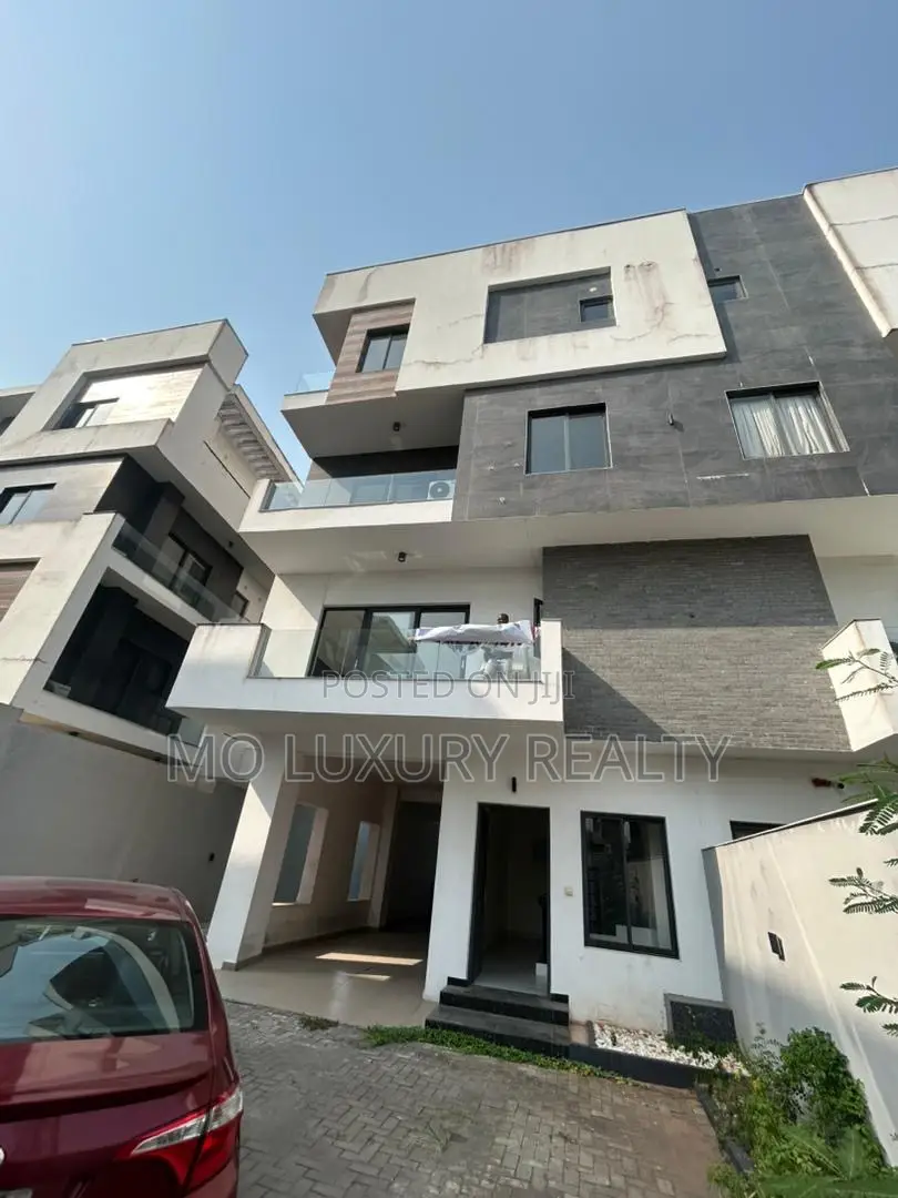 5bdrm Duplex in Banana Island Estate for rent in Banana Island