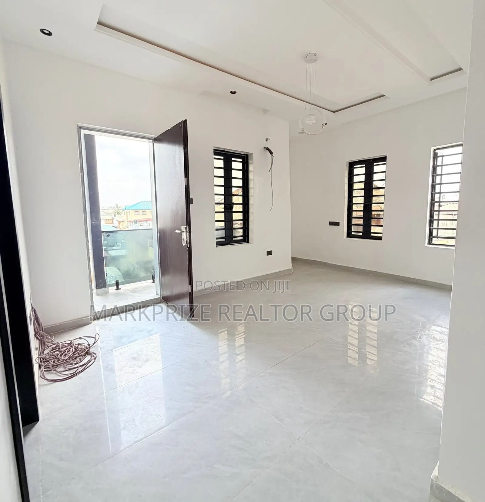 5bdrm Duplex in Ajao Estate Airport for sale in Ajao Estate