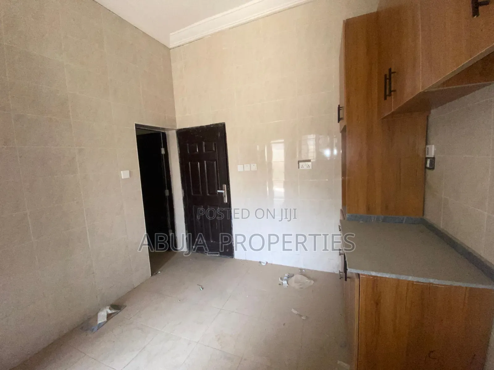 4bdrm Duplex in In A Secured Estate, Idu for rent in Idu