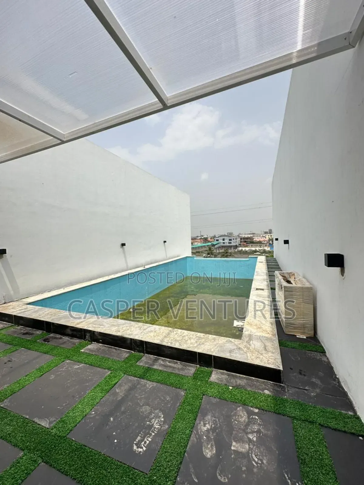 2bdrm Apartment in Off Admiralty Way, Lekki Phase 1 for sale in Lekki Phase 1