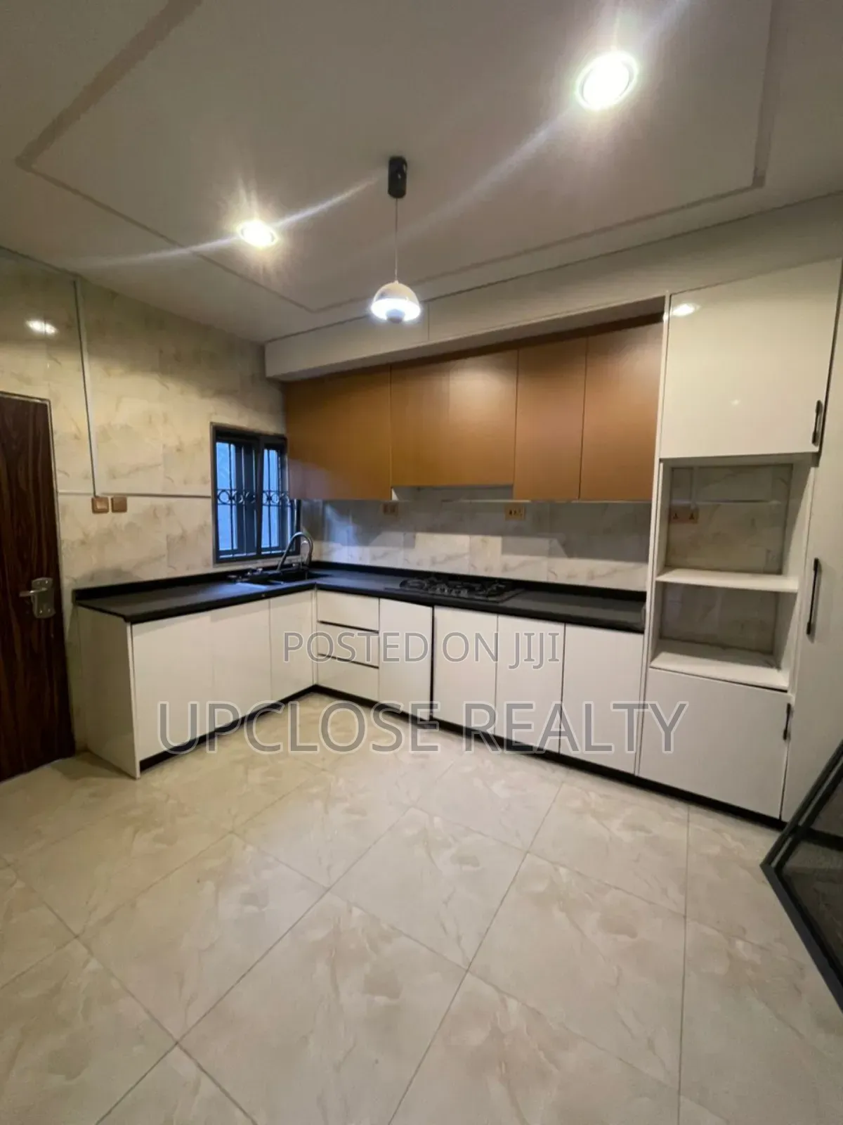 4bdrm Townhouse/Terrace in Jahi for sale in Jahi
