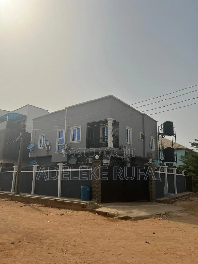 Furnished 6bdrm House in Tinuola Balogun, Ipaja for sale in Ipaja