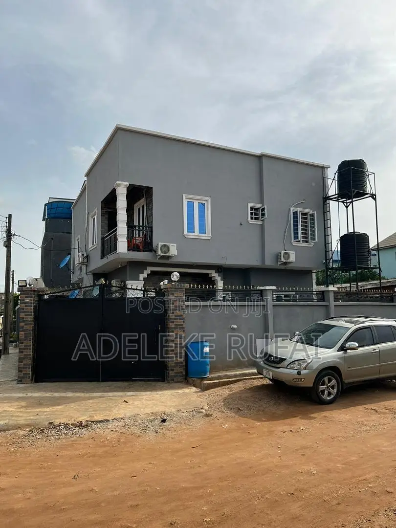 Furnished 6bdrm House in Tinuola Balogun, Ipaja for sale in Ipaja