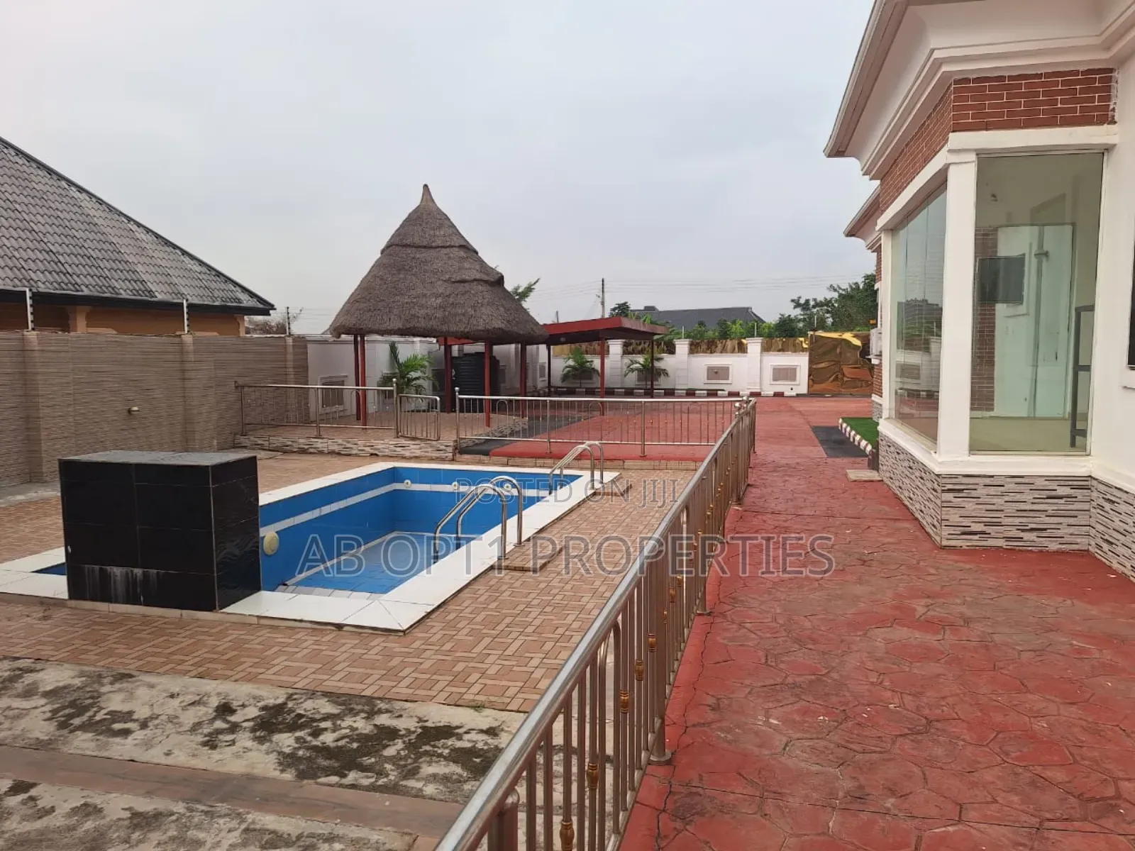 4bdrm Bungalow in Amagba, Gra, Benin City for sale in Benin City