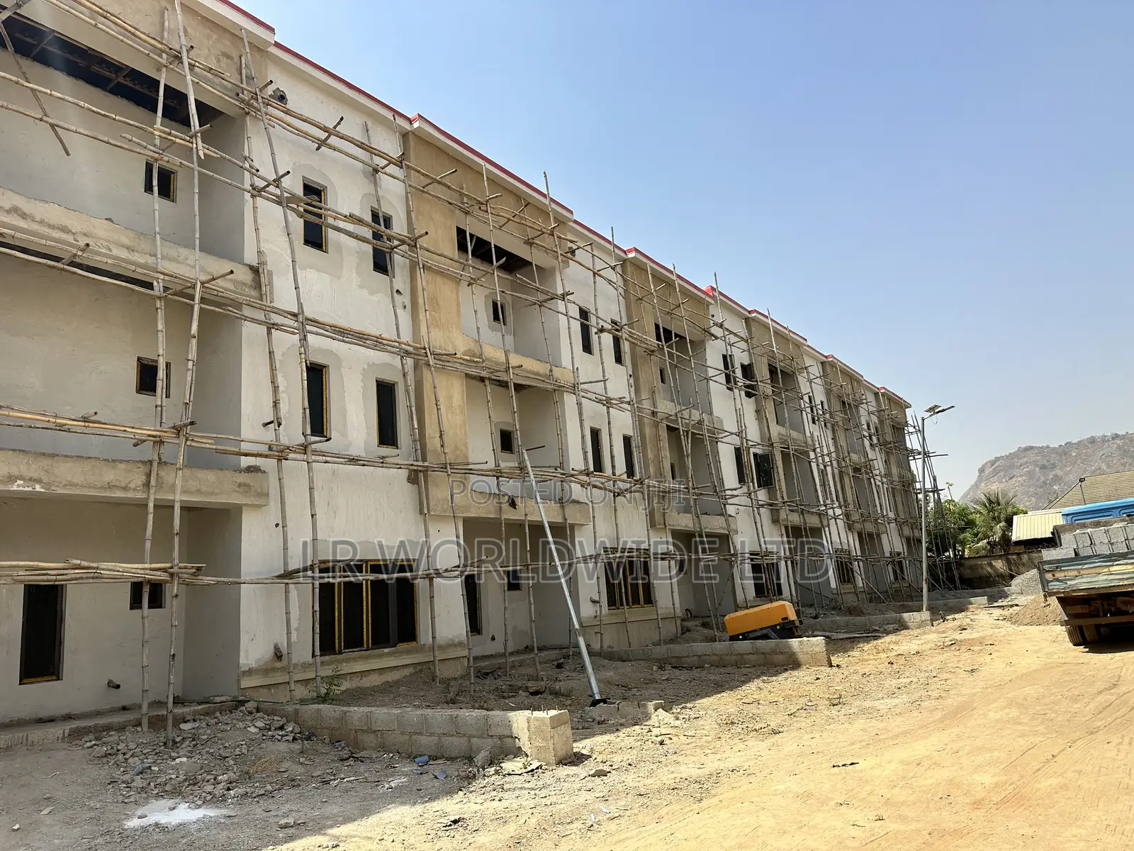 5bdrm Townhouse/Terrace in Dawaki for sale in Dawaki