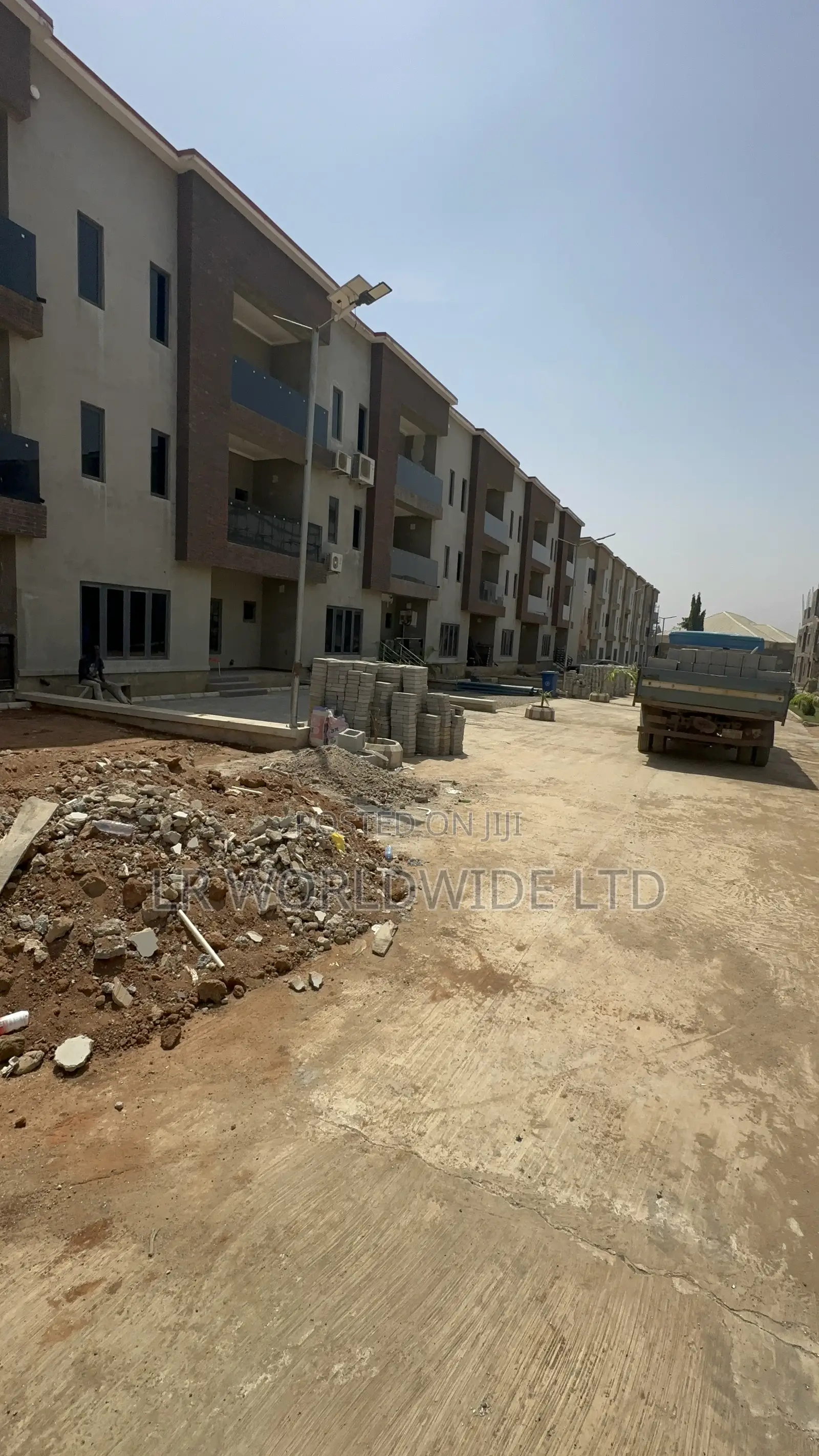 5bdrm Townhouse/Terrace in Dawaki for sale in Dawaki