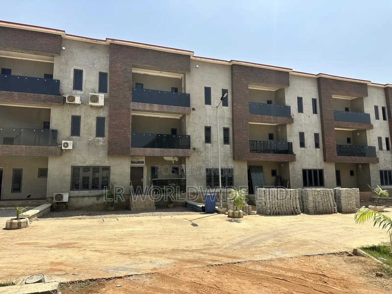 5bdrm Townhouse/Terrace in Dawaki for sale in Dawaki