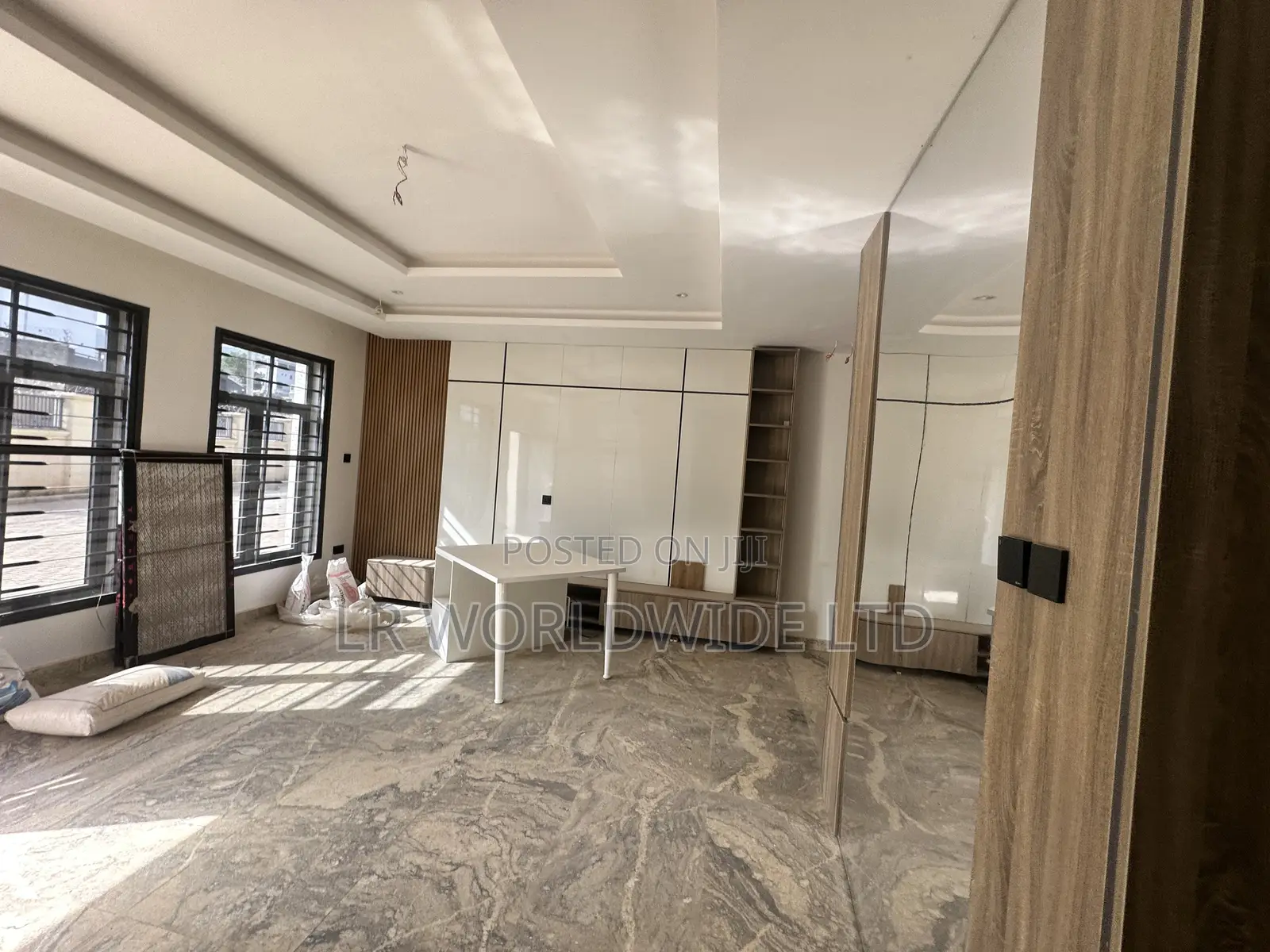 5bdrm Townhouse/Terrace in Katampe Extension for Sale in Katampe Extension