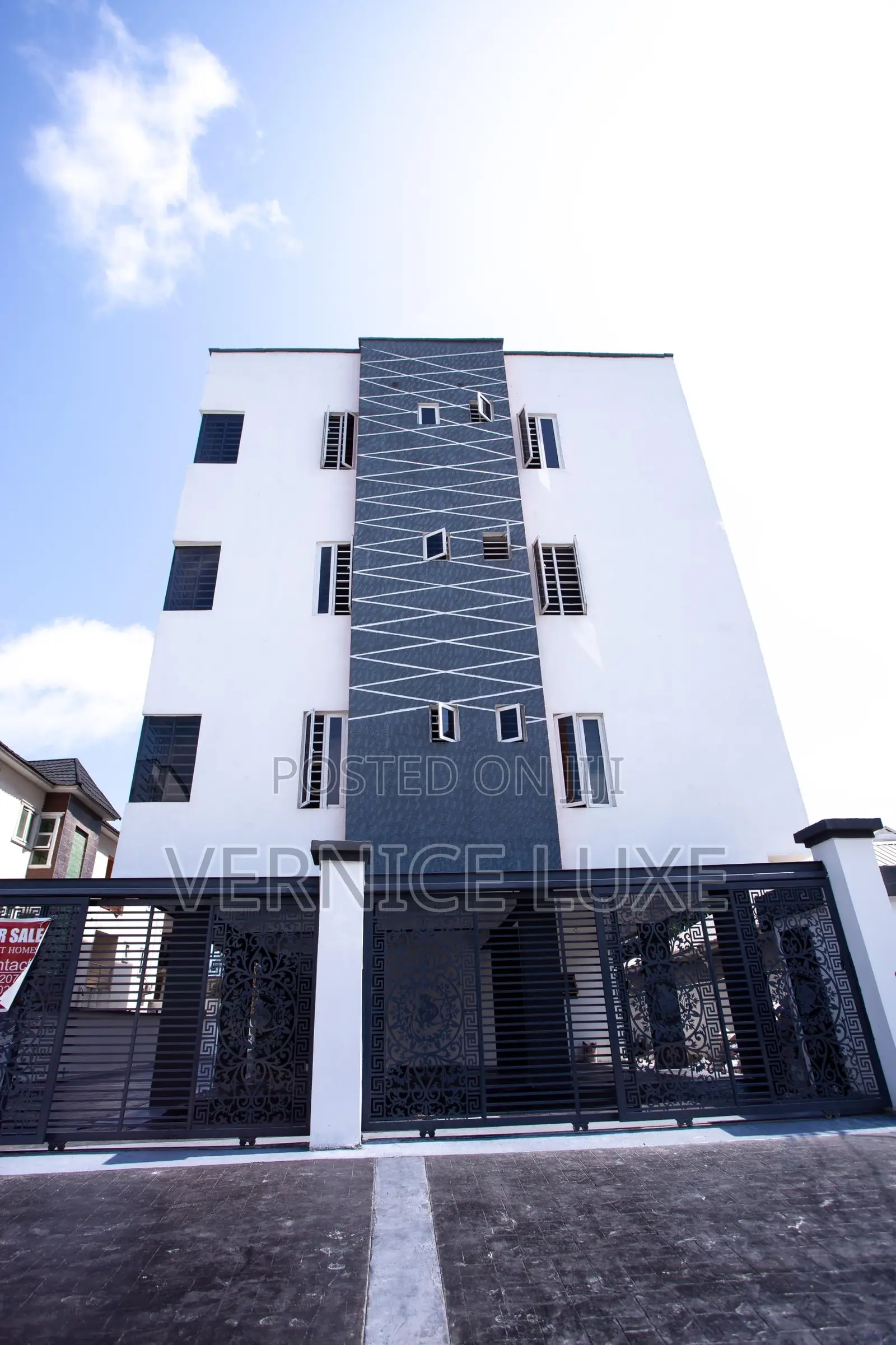 2bdrm Block of Flats in Osapa, Lekki for sale in Osapa london