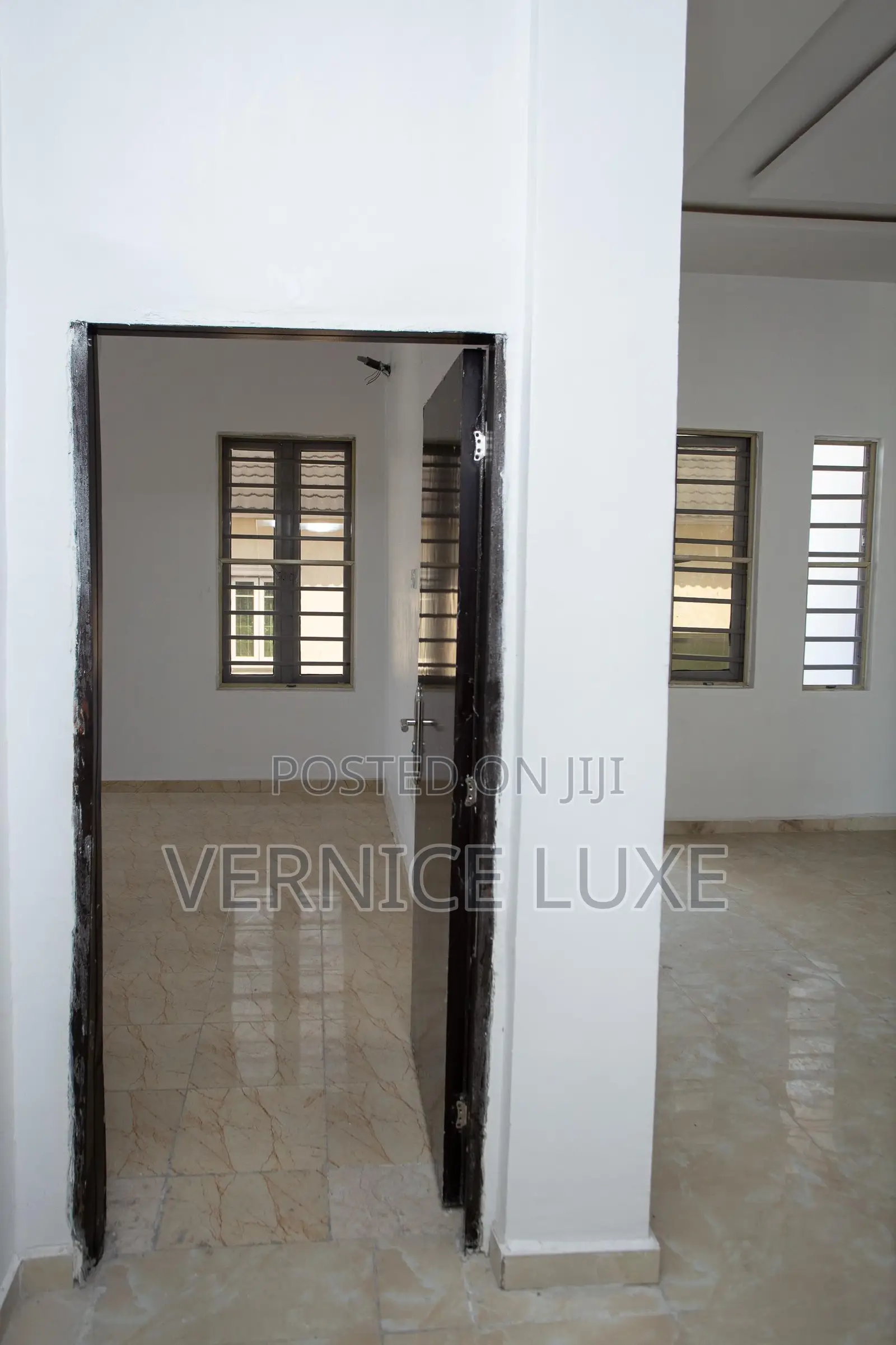 2bdrm Block of Flats in Osapa, Lekki for sale in Osapa london