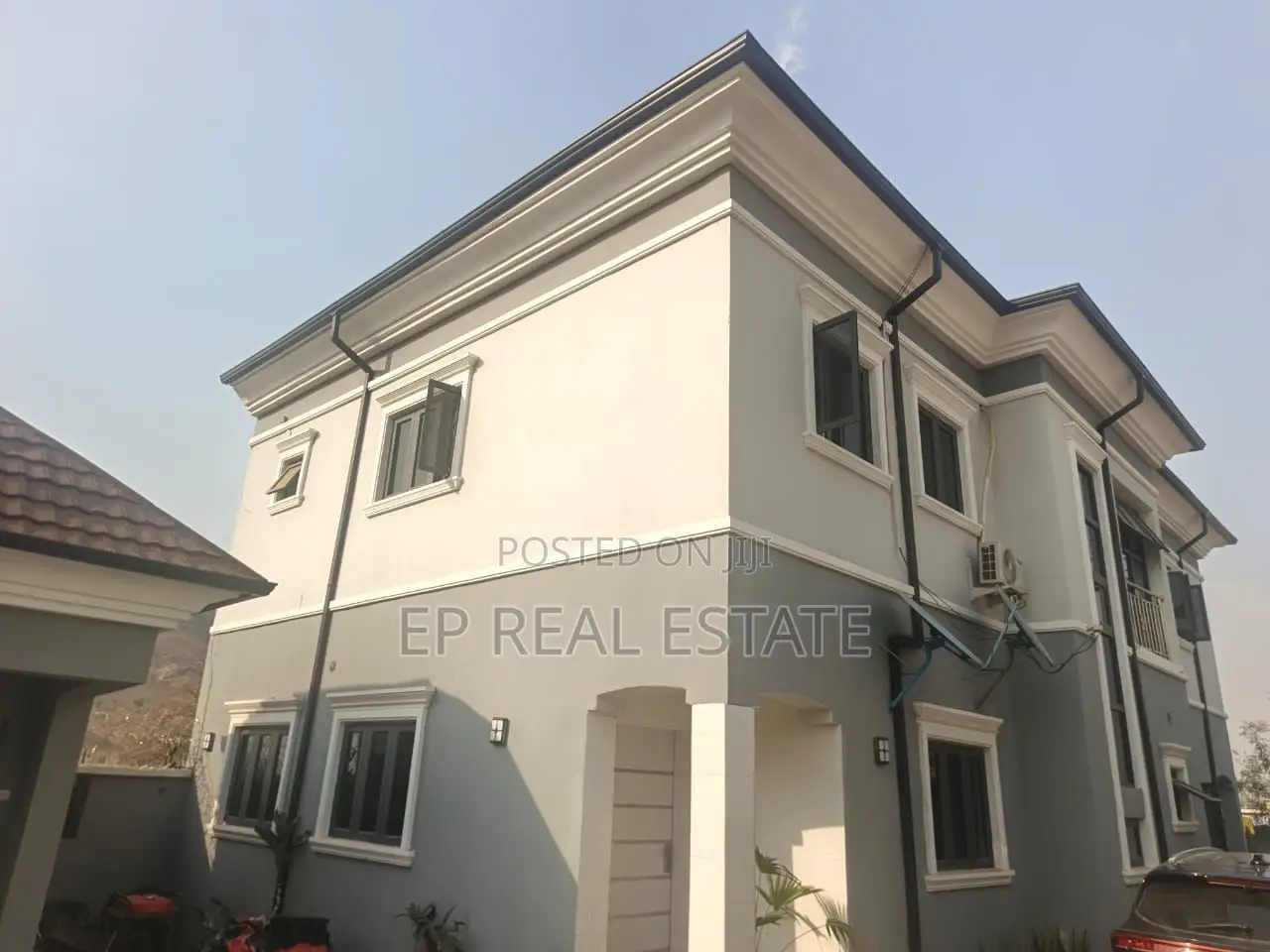 4bdrm Duplex in Karsana for sale in Karsana
