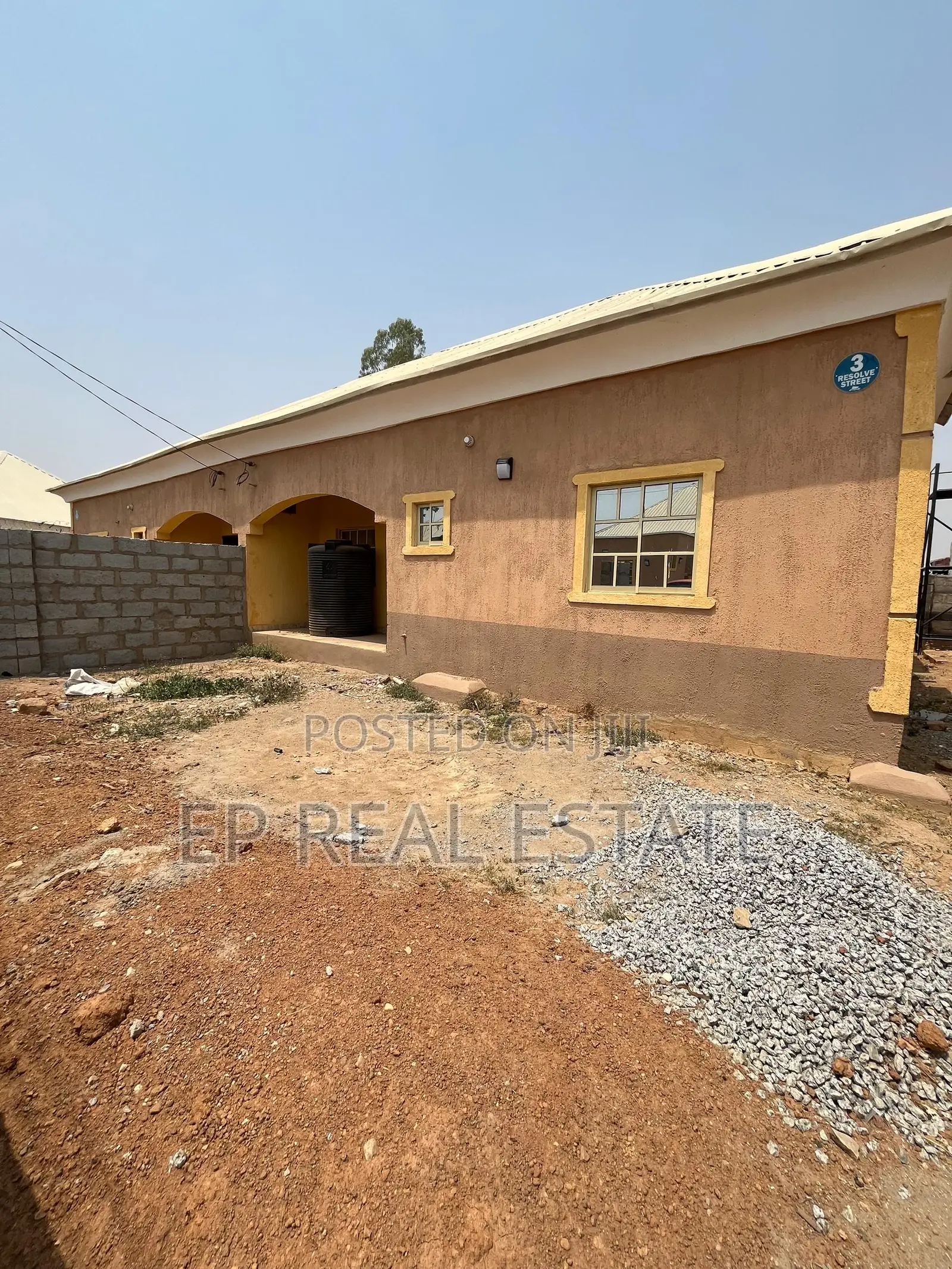 2bdrm House in Karu for sale in Karu