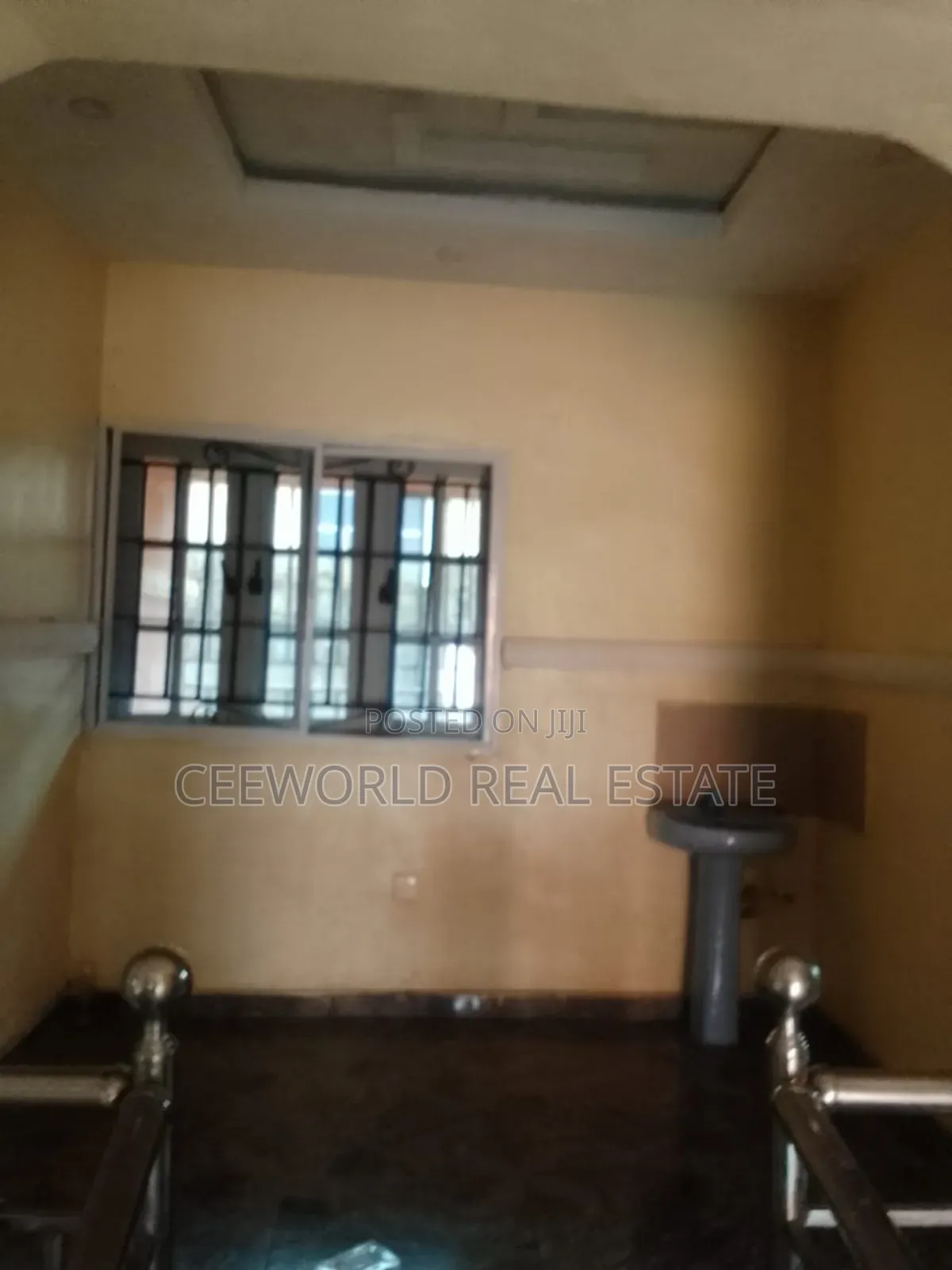 3bdrm Apartment in Unity Estate, Ologuneru for rent in Ologuneru