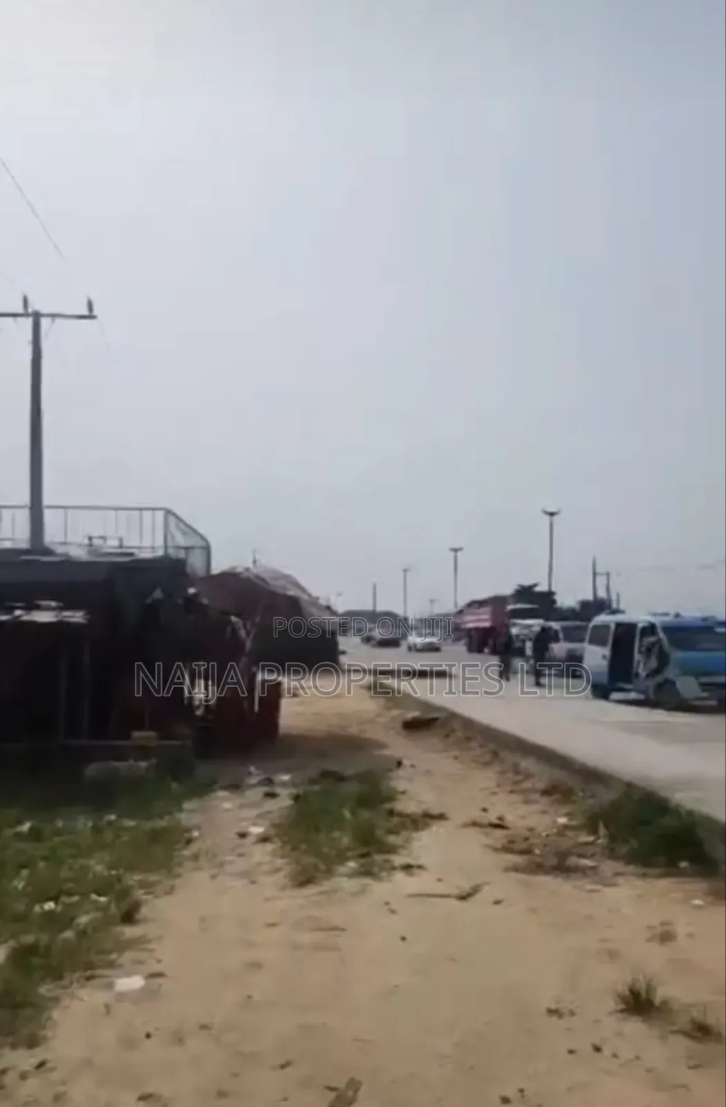 2 Plots Of Land Directly On The Lekki-epe Express At Aiyeteju For Sale in Lekki Phase 1