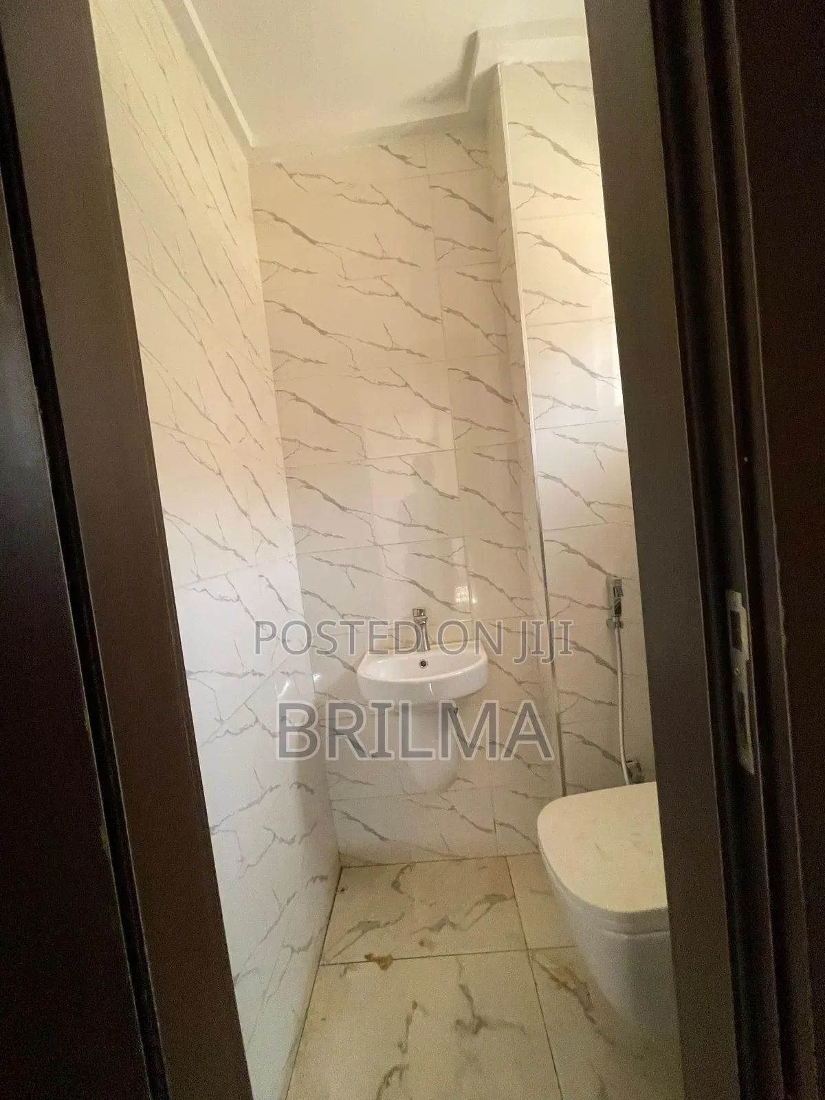 4bdrm Duplex in Life Camp for rent in Life Camp