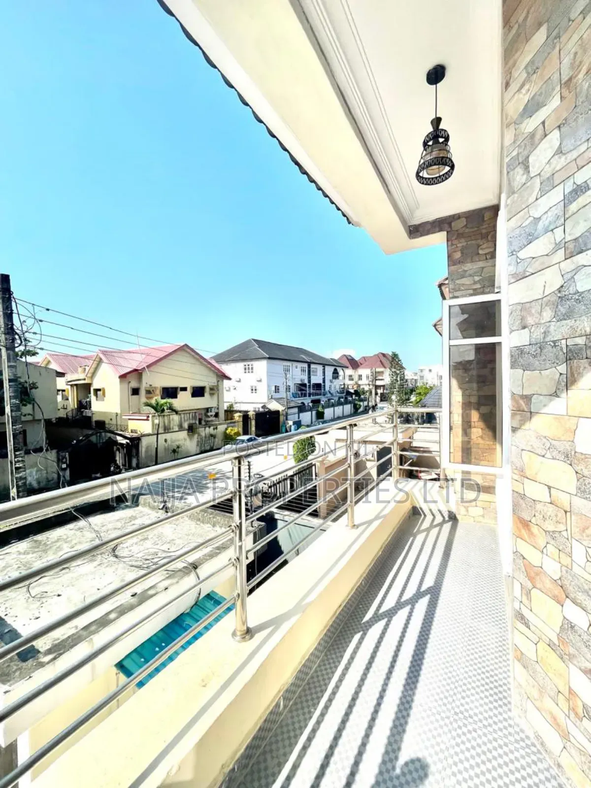 5bdrm Duplex in Ikota for rent in Ikota