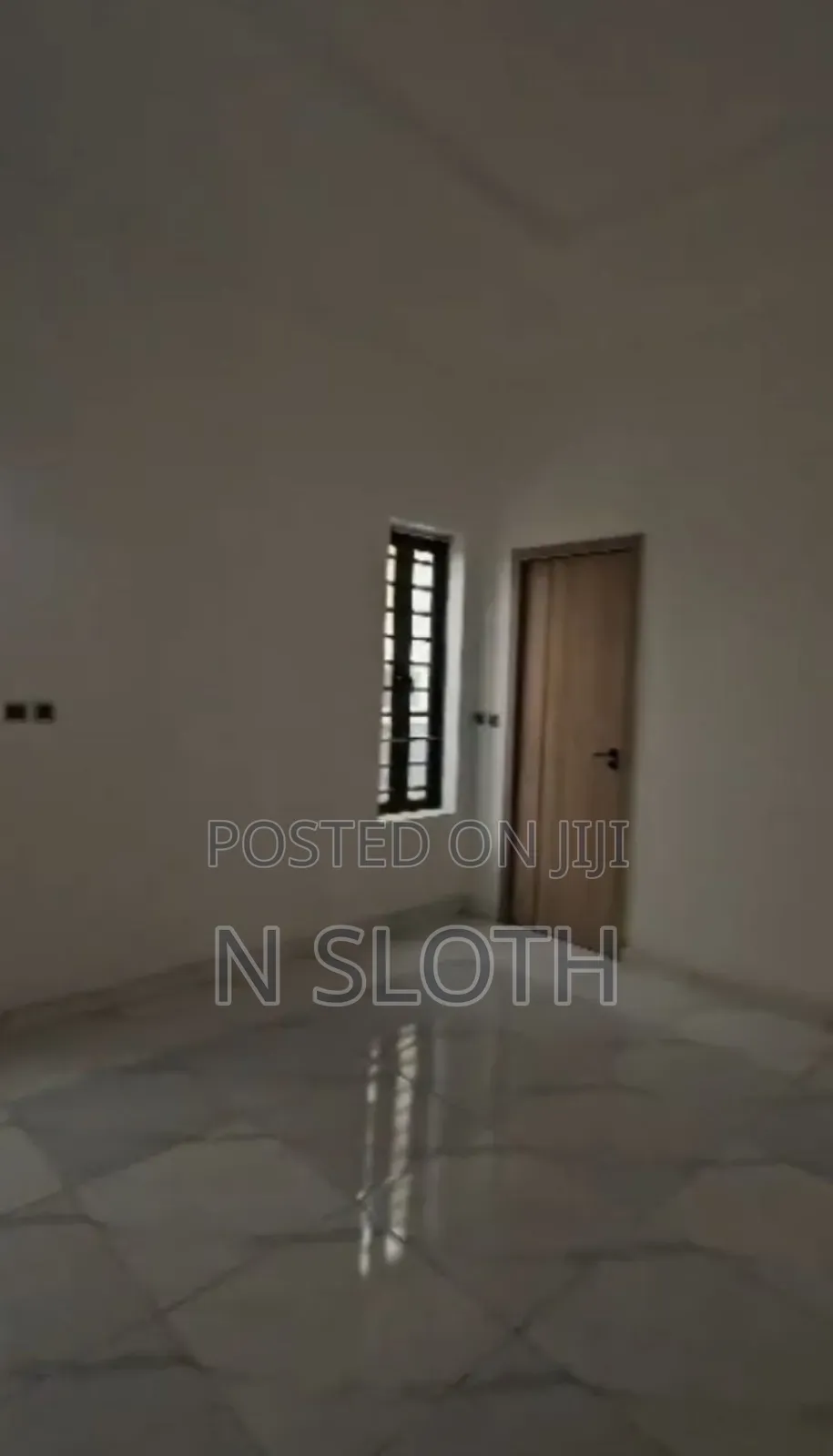 5bdrm Duplex in View Estate, Chevron for rent in Chevron
