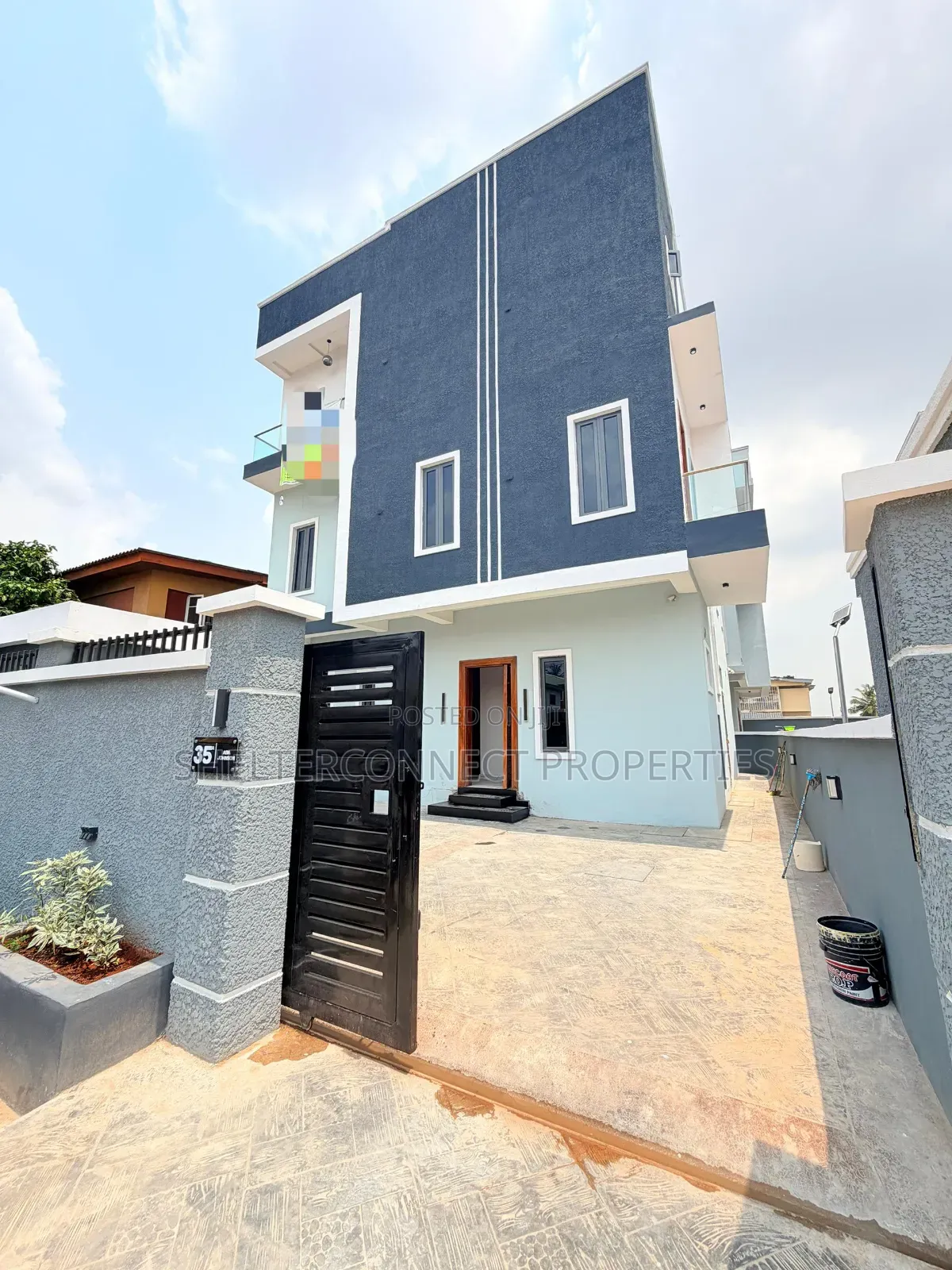 5bdrm Duplex in Adeniyi Jones for sale in Adeniyi Jones