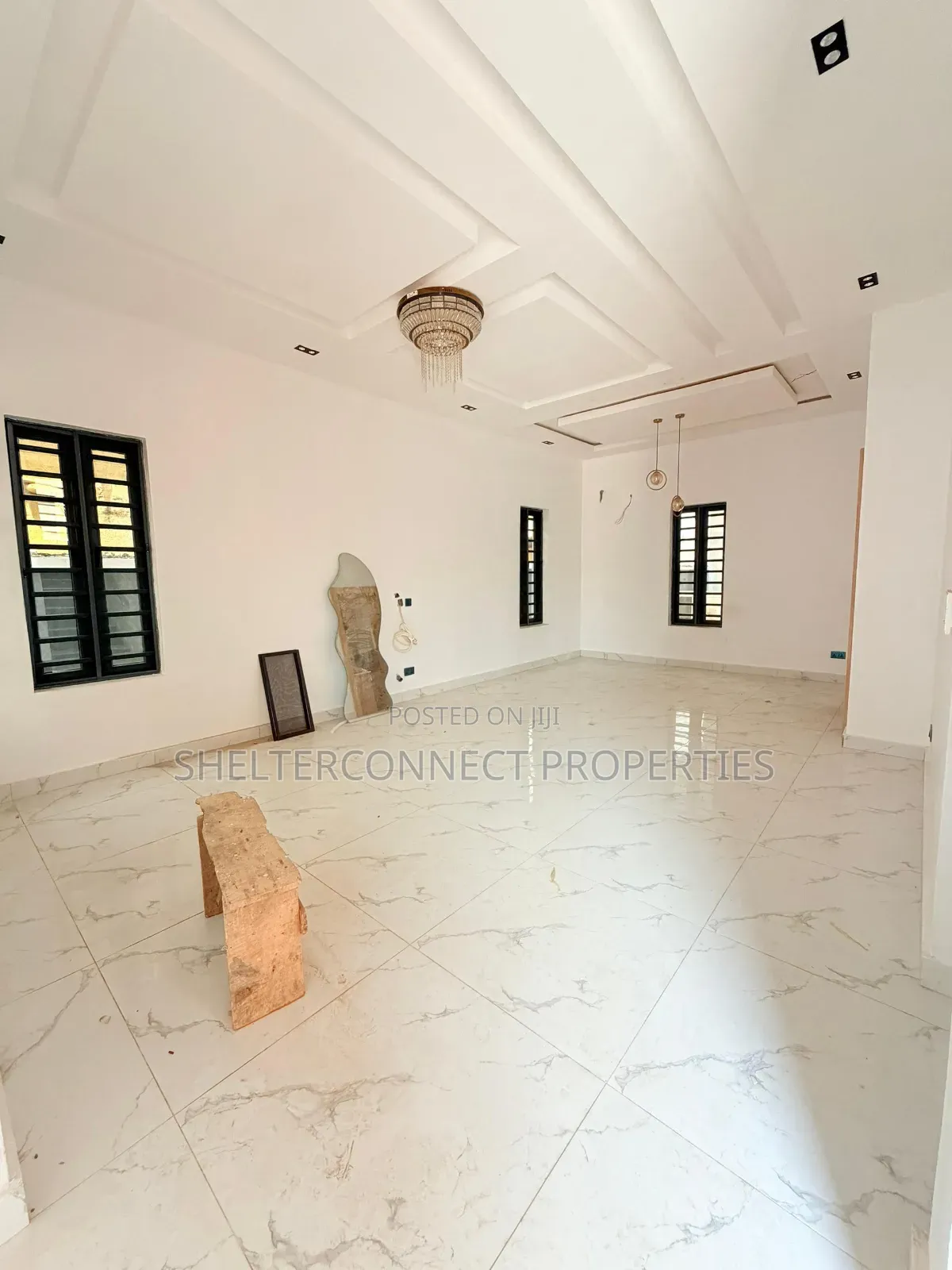 5bdrm Duplex in Adeniyi Jones for sale in Adeniyi Jones