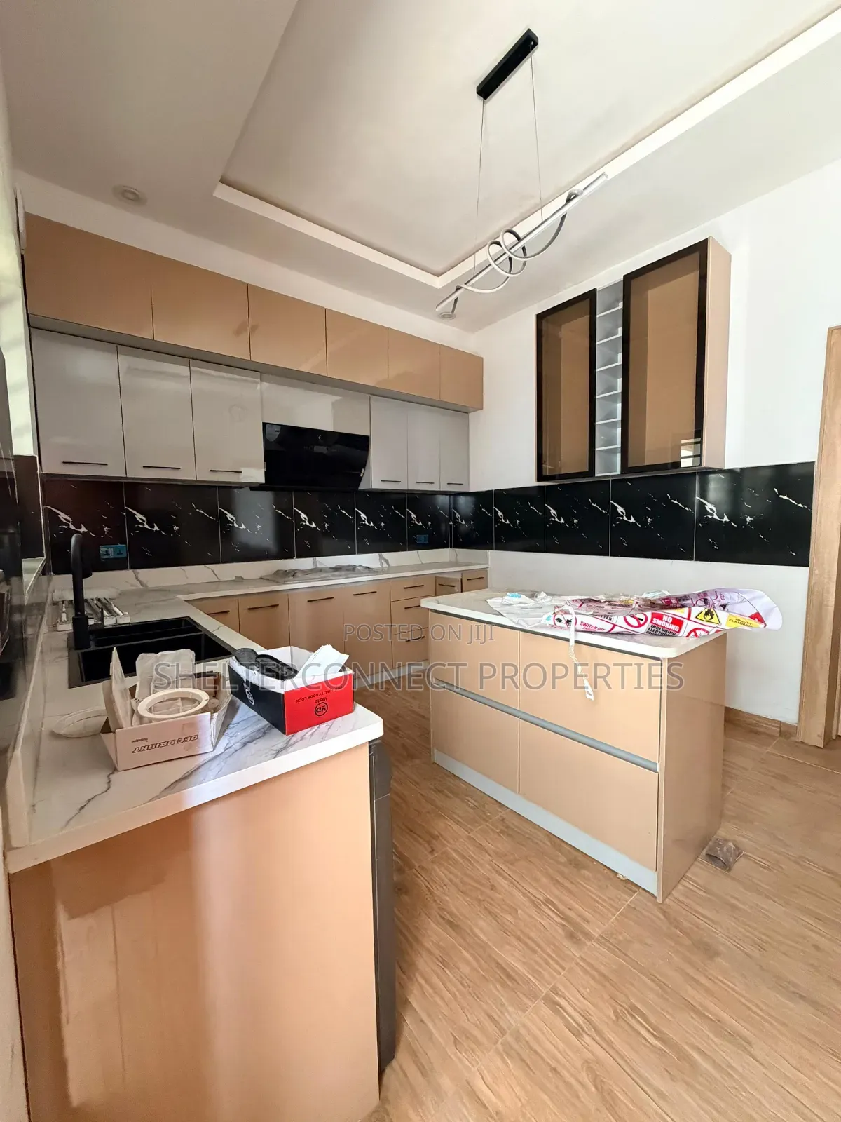 5bdrm Duplex in Adeniyi Jones for sale in Adeniyi Jones