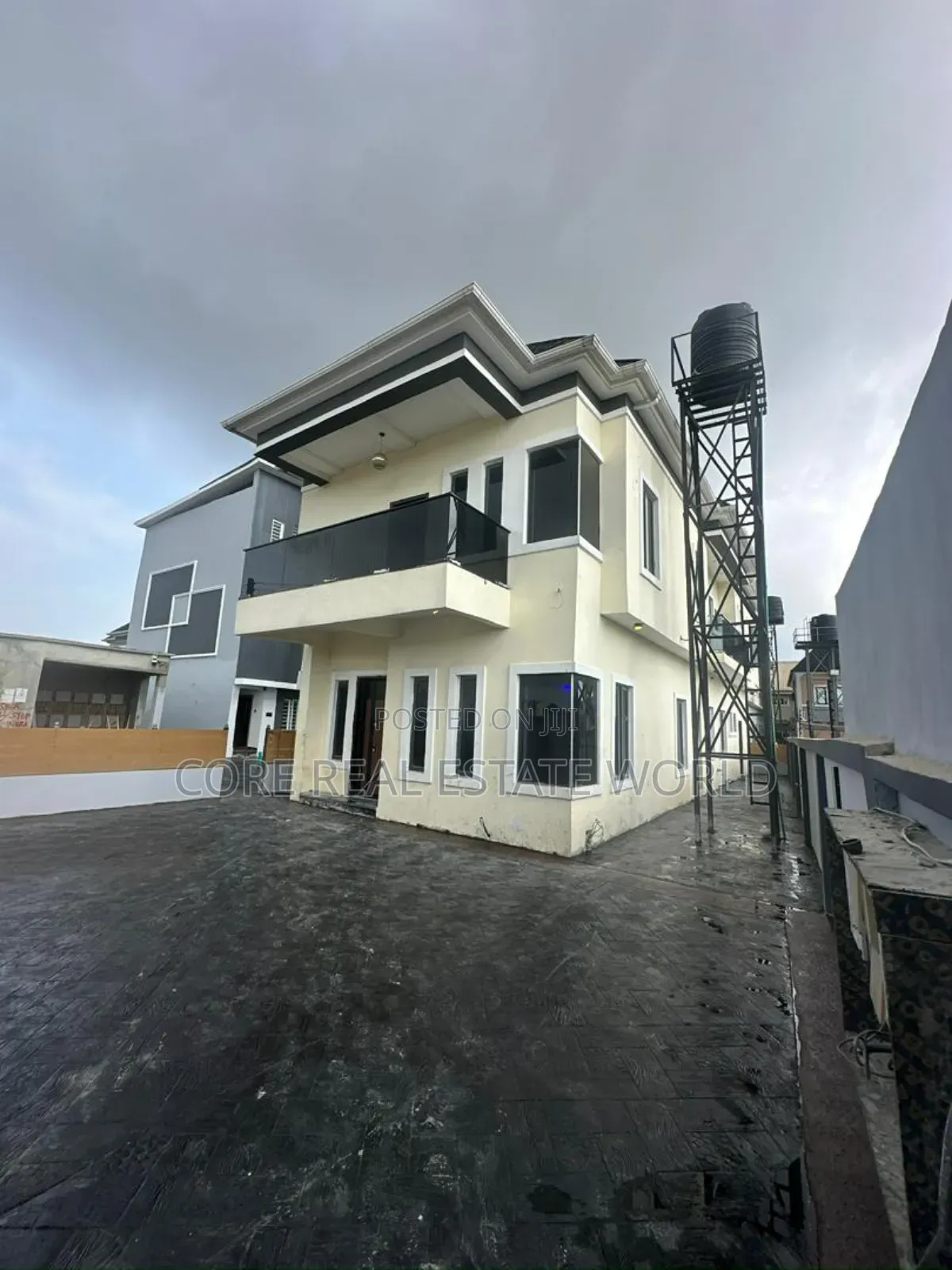 4bdrm Duplex in Ogufayo, Awoyaya for sale in Awoyaya